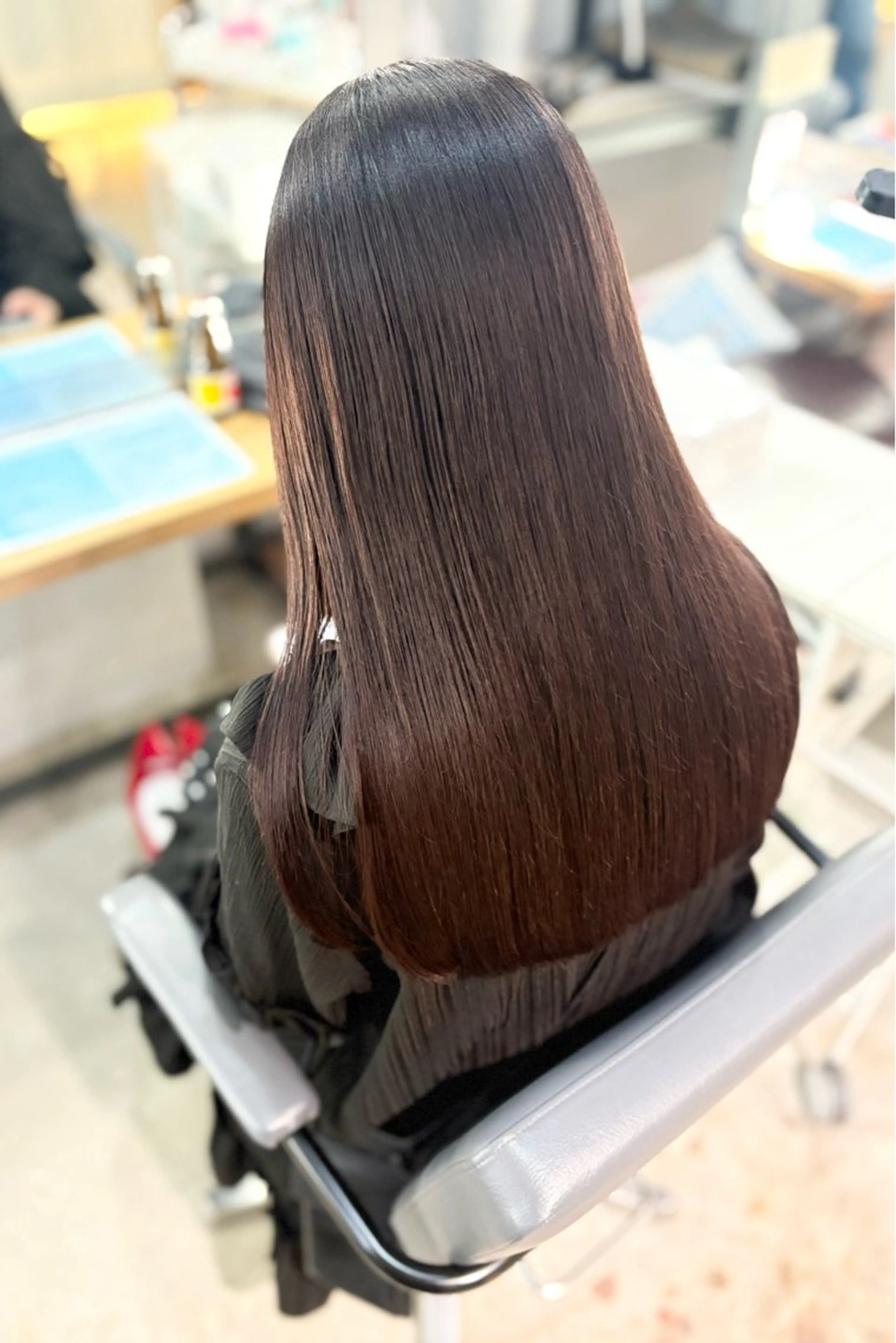 ロング カラー 菊地 紗矢のヘアスタイル