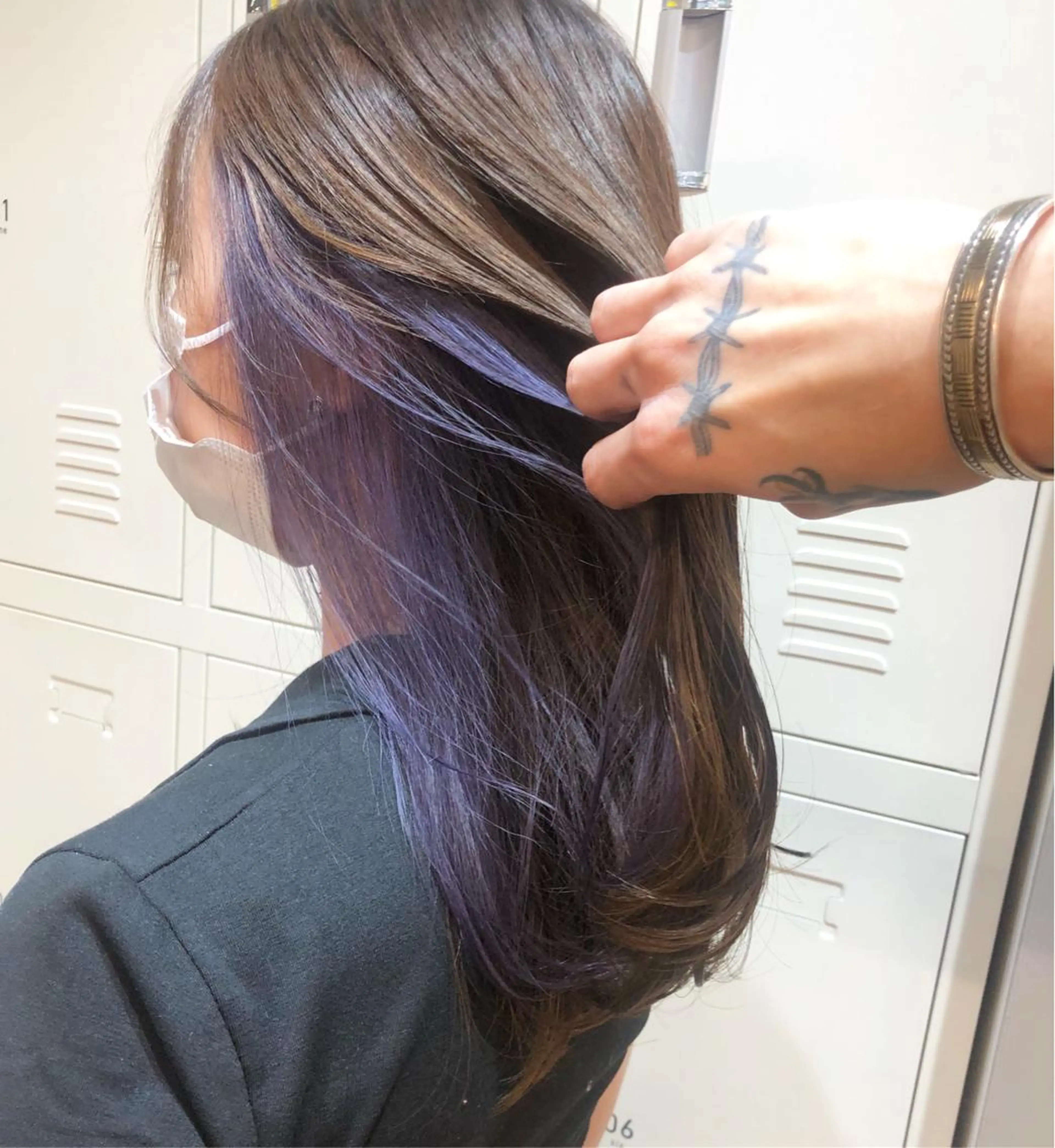 セミロング カラー グレージュ インナーカラー ラベンダーカラー ラベンダーグレージュ ラベンダーグレー kazuki iconのヘアスタイル