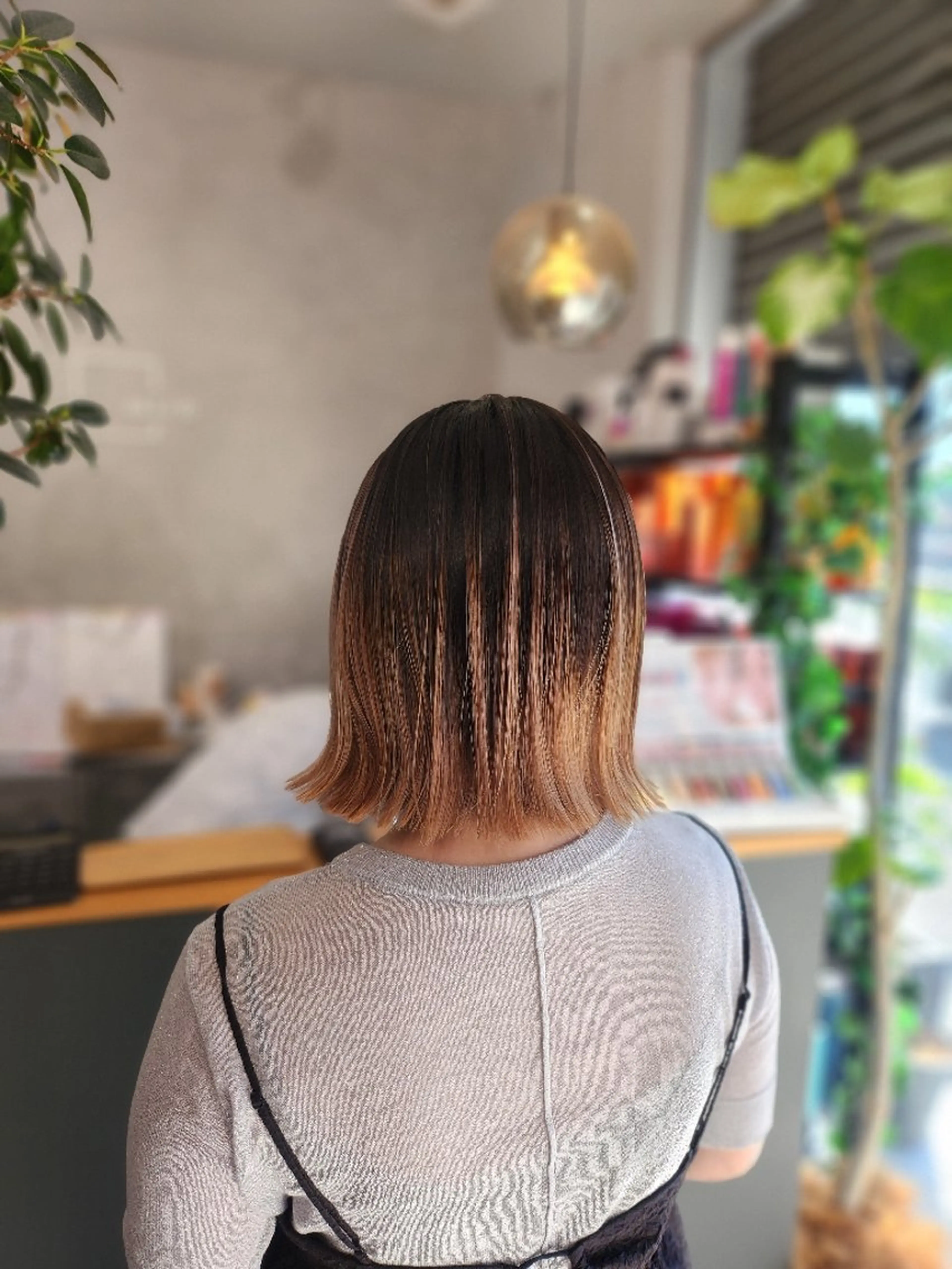 ショート レイヤーカット 金田 拓也のヘアスタイル