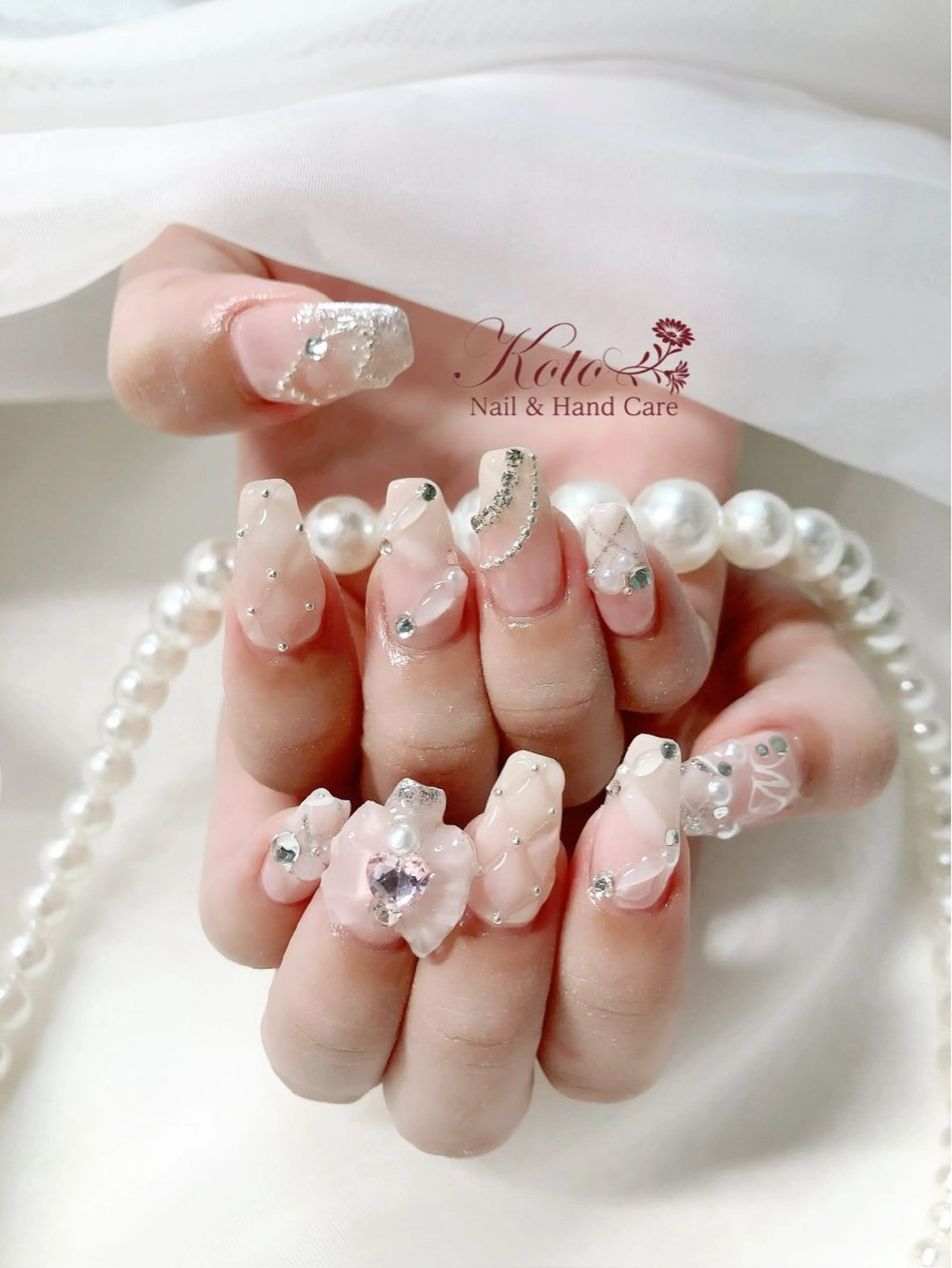 ネイル 長さ出し ジェルネイル 持ち込み ニュアンスネイル 赤色 ハンドネイル Nail Salon KOTOのネイルデザイン