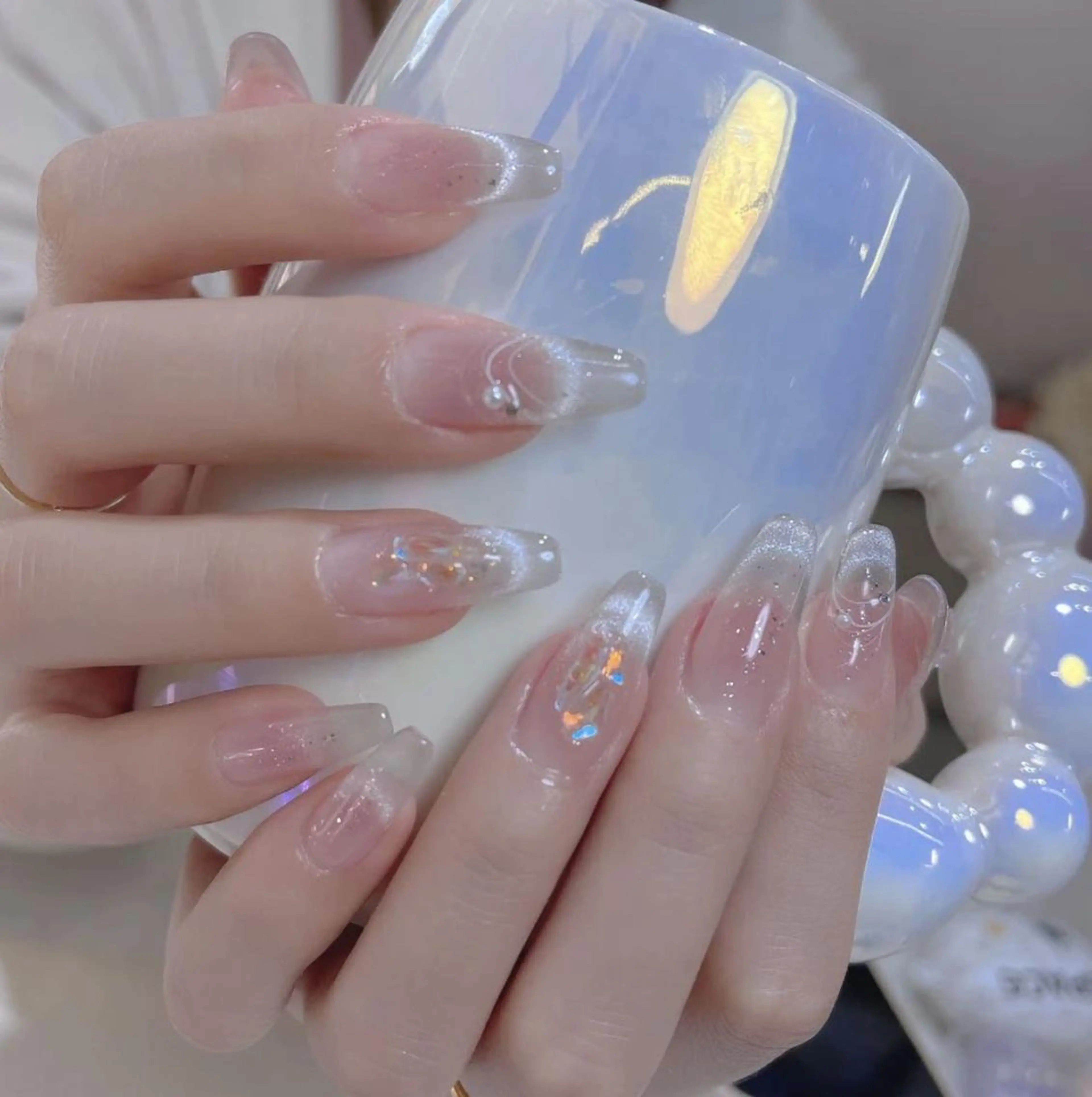 ネイル アートネイル 長さ出し ネイルチップ Queens マオのネイルデザイン