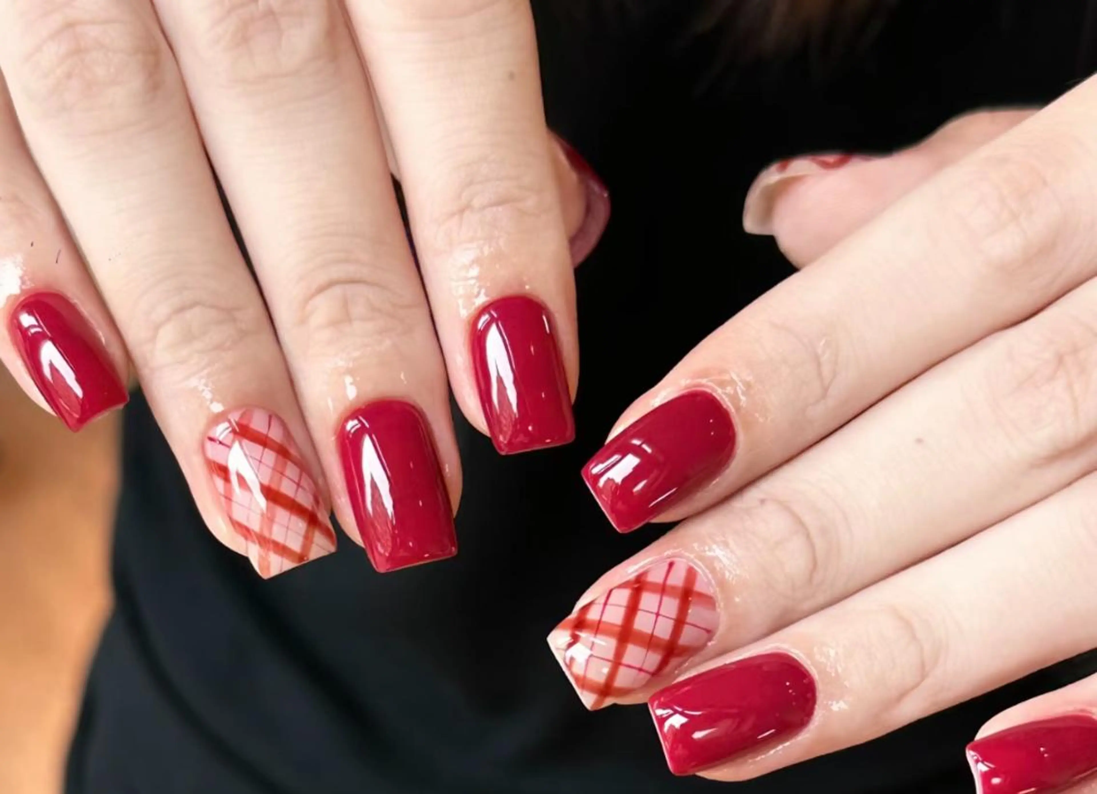 ネイル ハンドネイル ハンドケア 🍑 momo_nailのネイルデザイン