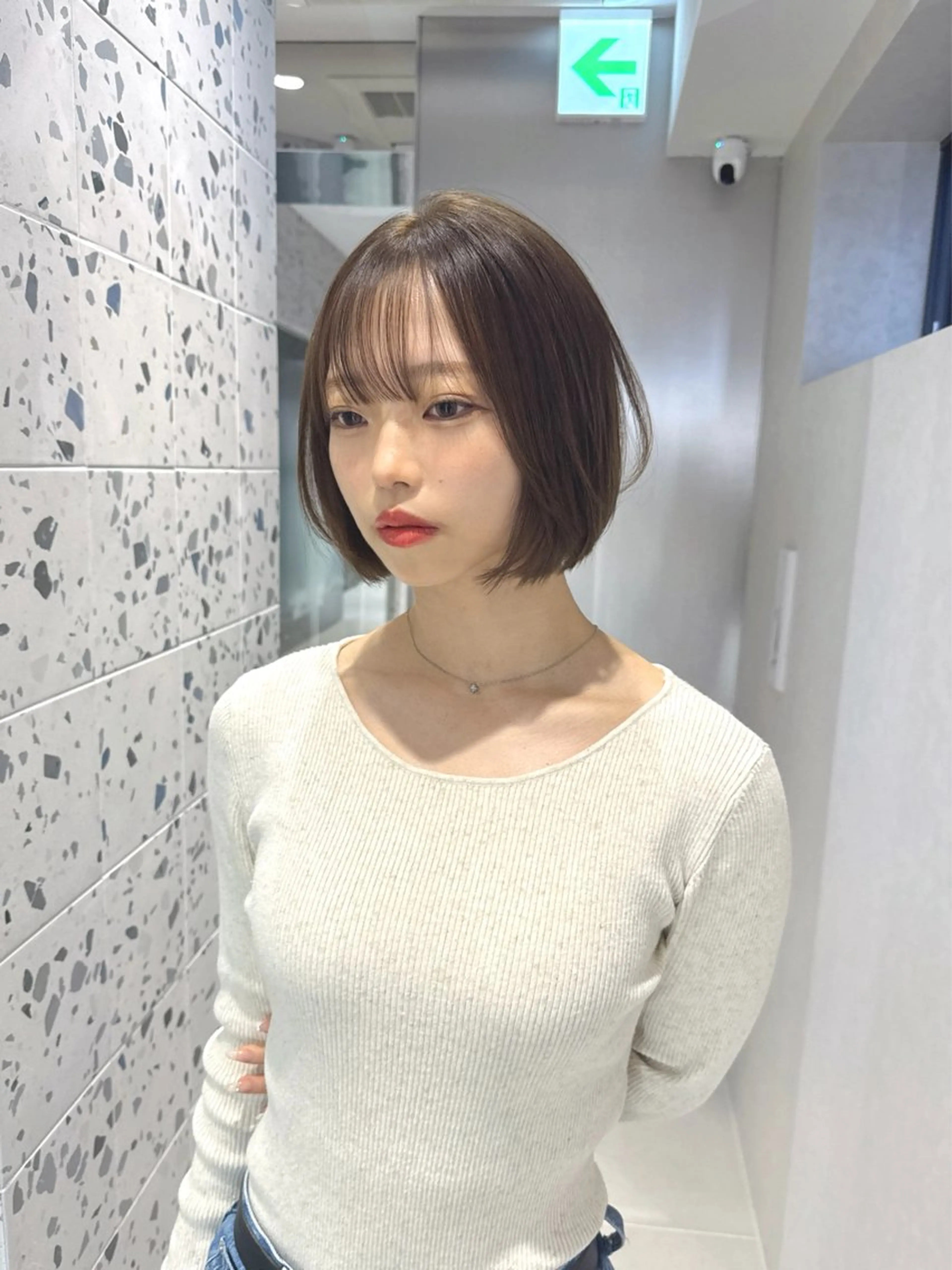 ショート カラー ベージュカラー ブリーチ ブリーチなしカラー カット ヘアカラー トリートメント 矢野 晃平のヘアスタイル