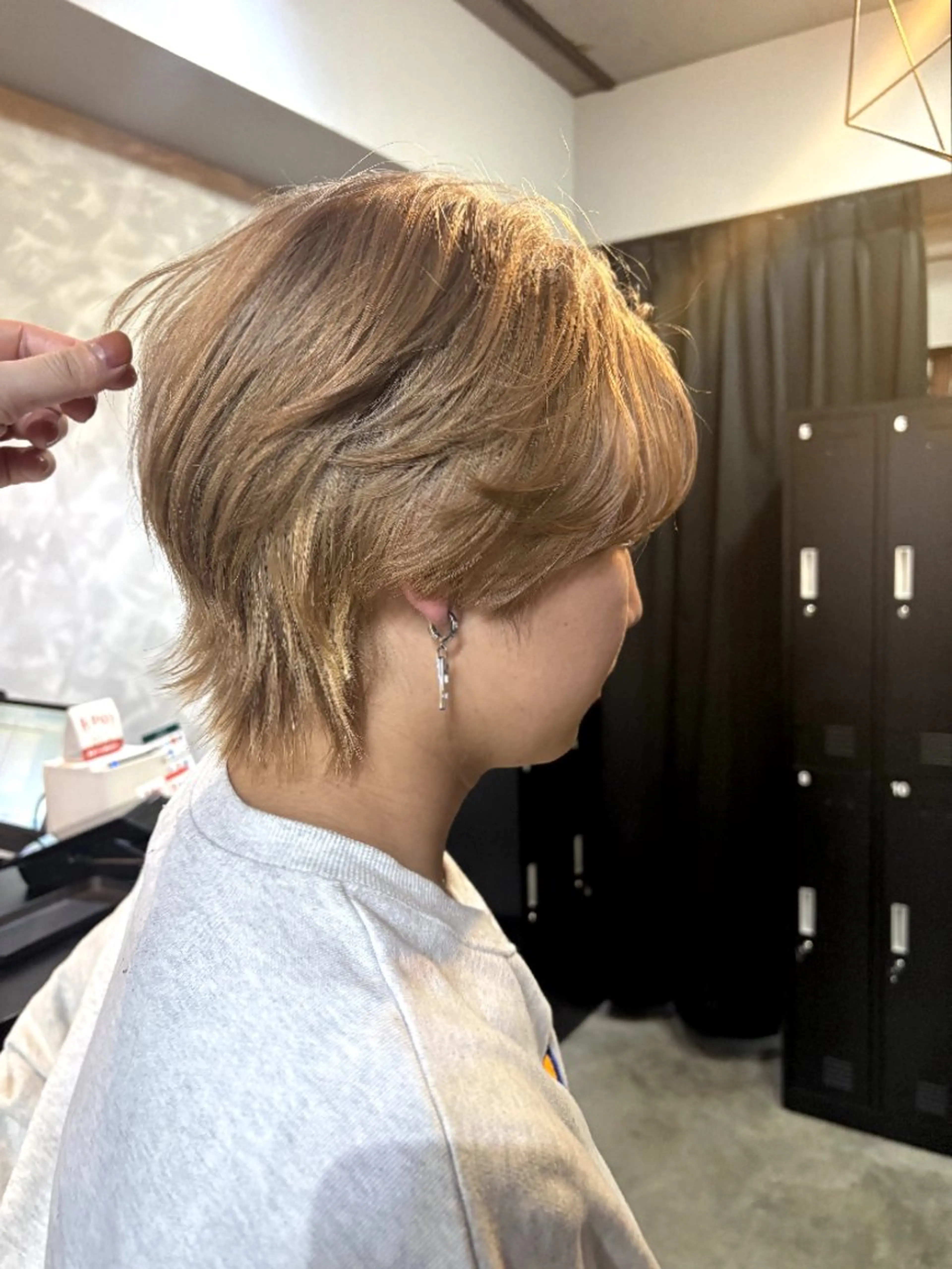 メンズ限定　🌟カット&ブリーチ🌟リタッチ、ハイライト、バレーヤージュも可の写真