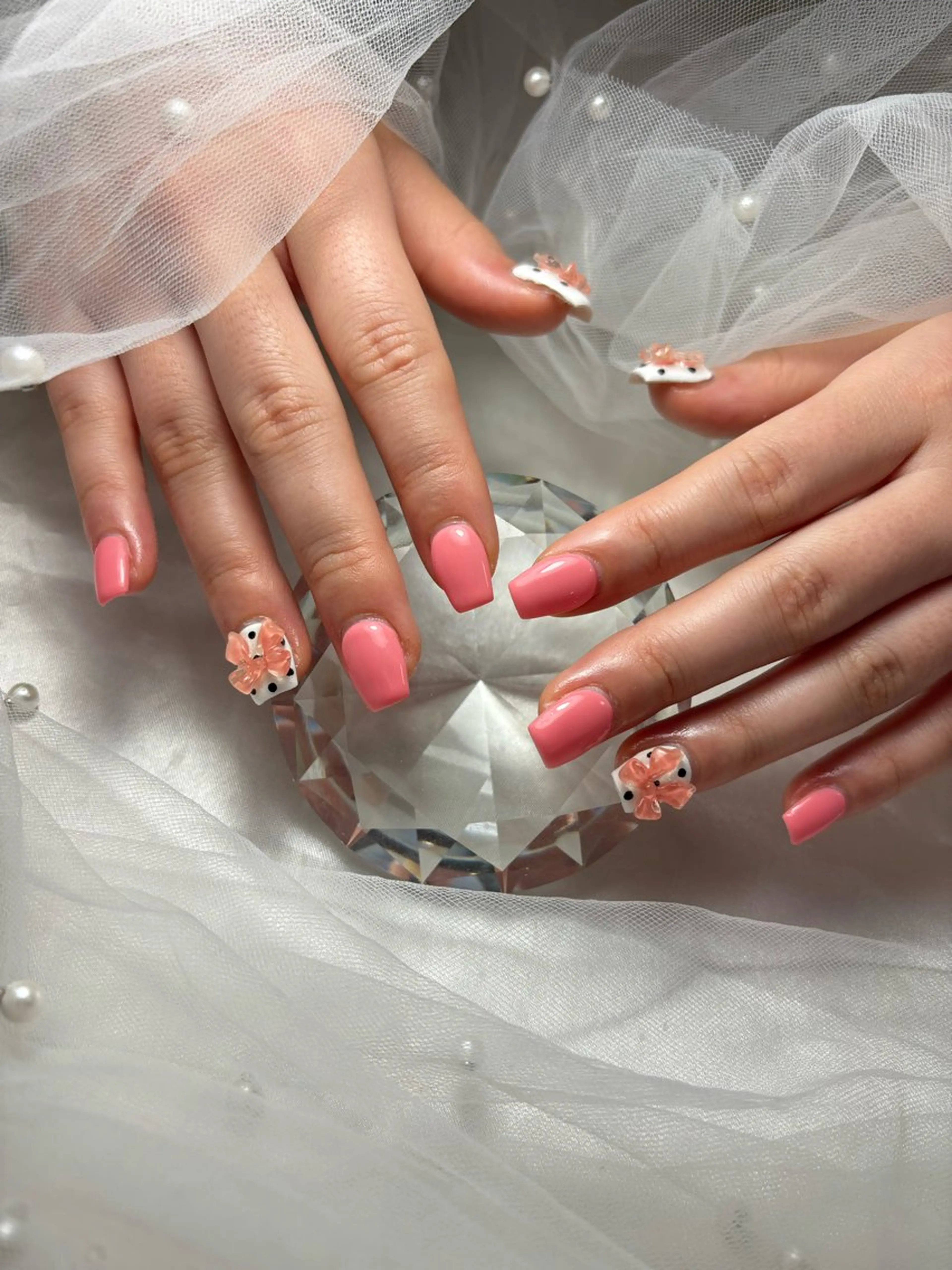 ネイル ハイビスカス ネイルサロンのネイルデザイン