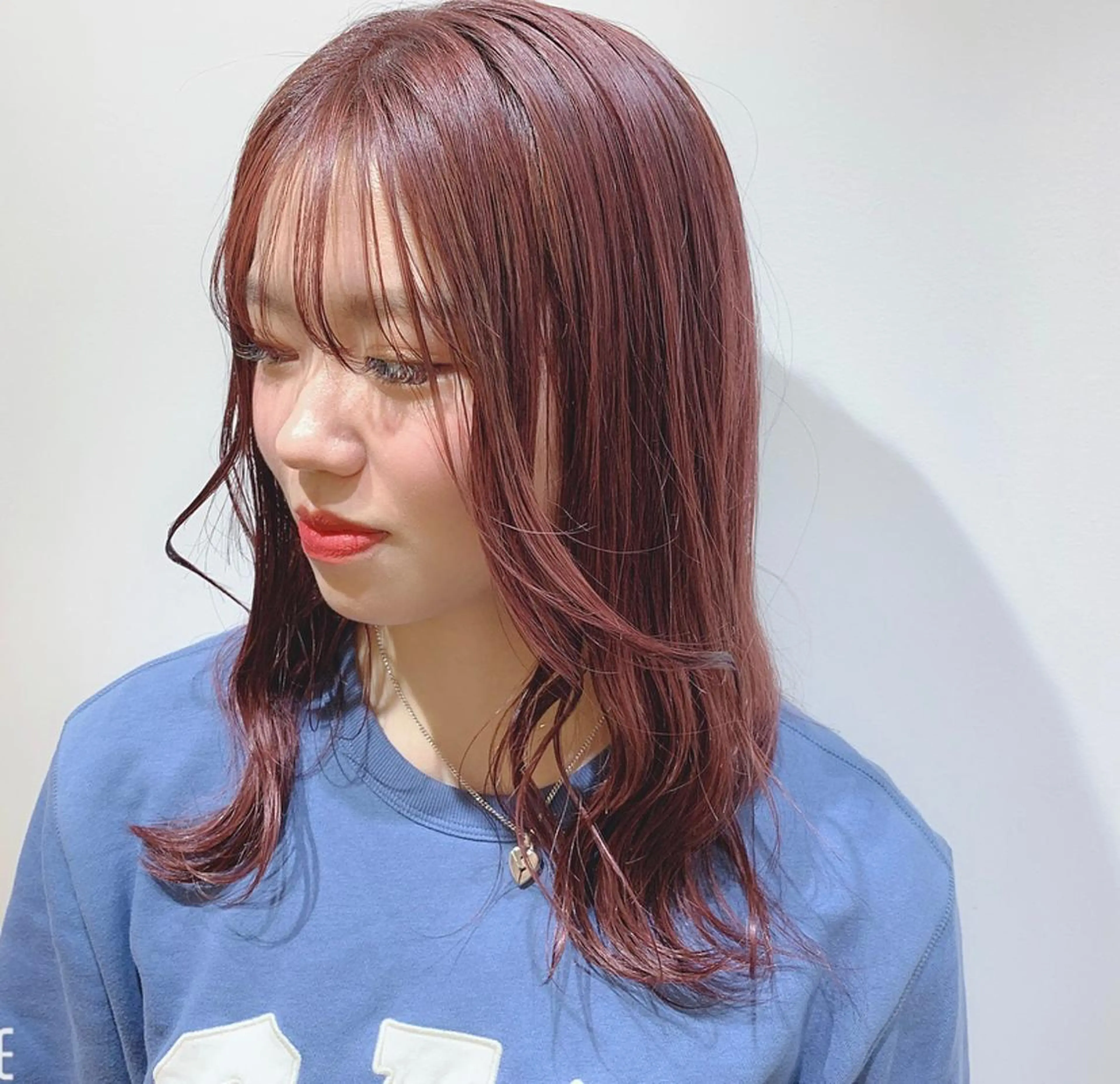 ミディアム カラー ラベンダーカラー ピンクカラー ピンクラベンダー カット ヘアカラー 🕊️ HONOKAのヘアスタイル