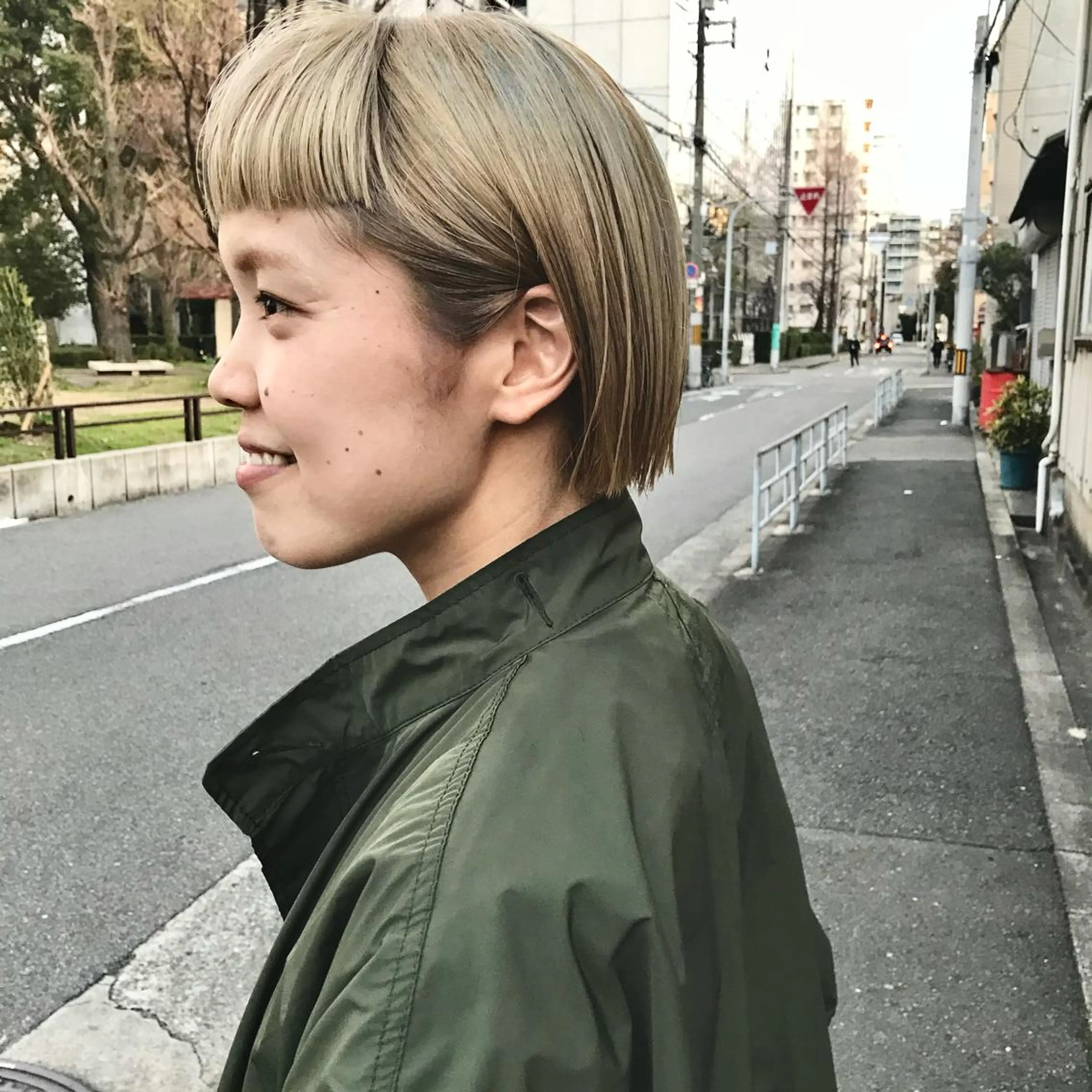 ミディアム カラー ベージュカラー ブリーチ カット ヘアカラー トリートメント tatsumi/ボブ ウルフ/レイヤーのヘアスタイル