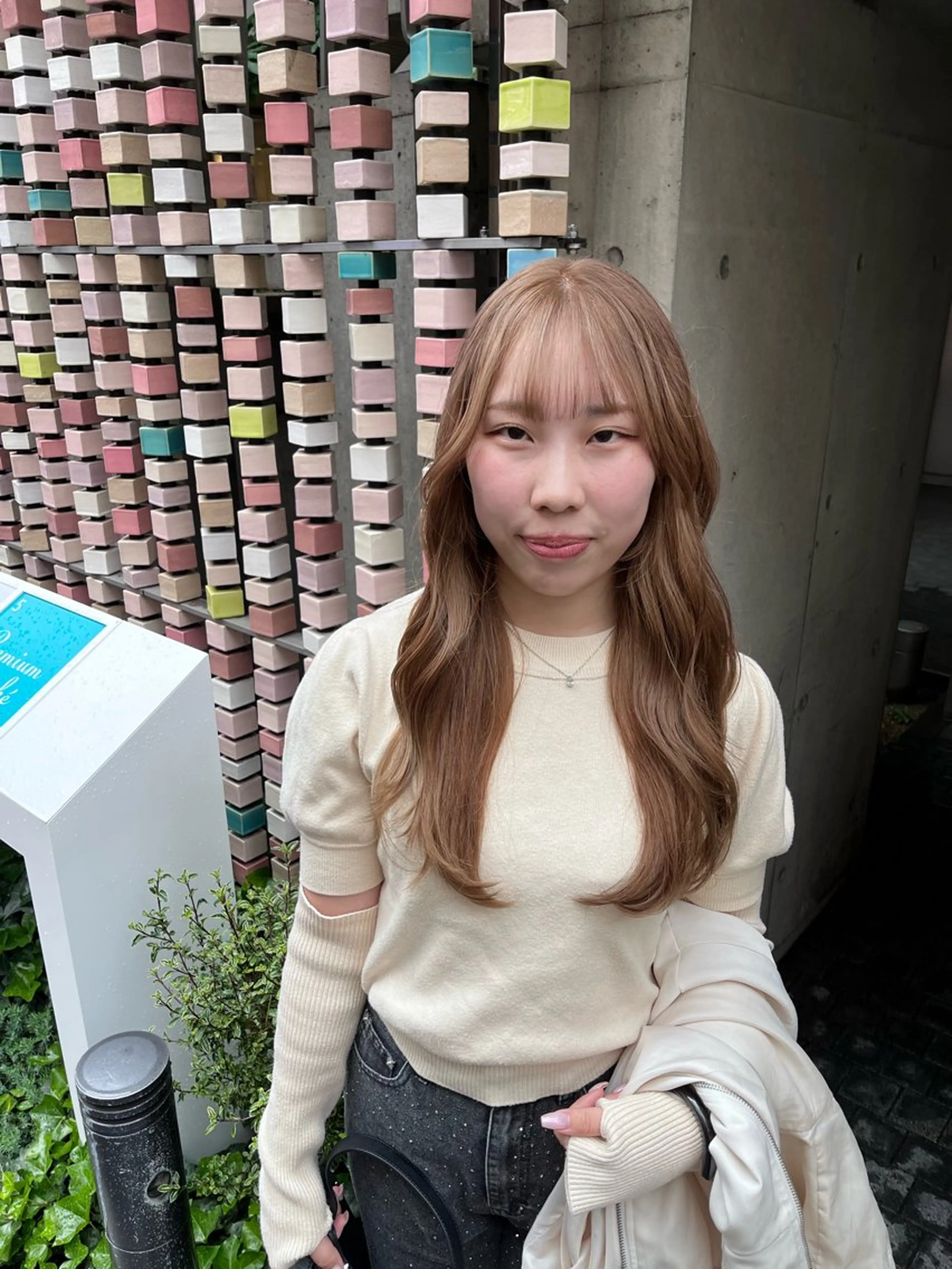 ロング カラー 「韓国風カラー 」サナのヘアスタイル