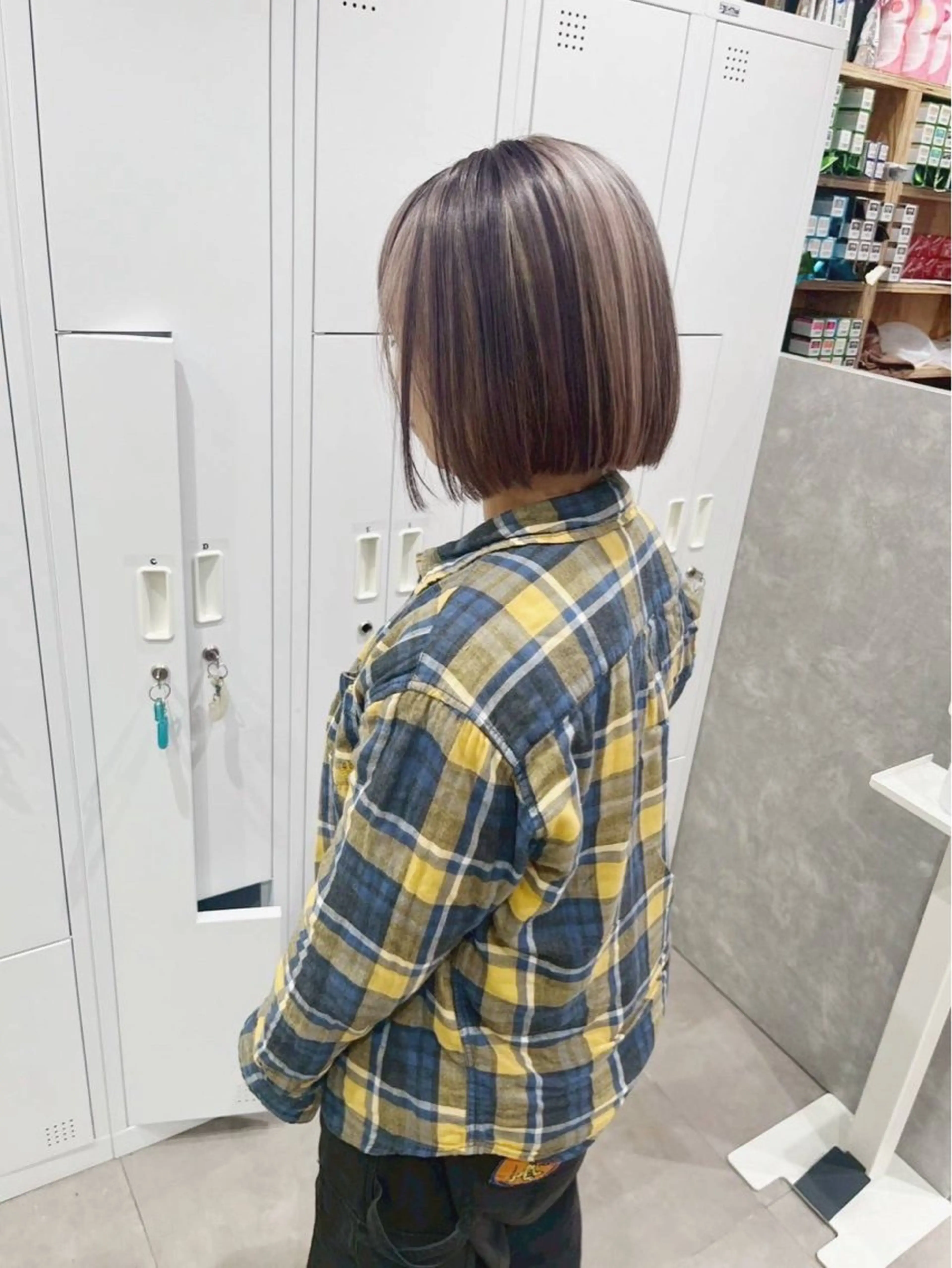 ミディアム カラー カット ヘアカラー レイヤー/ショート chere狭山のヘアスタイル