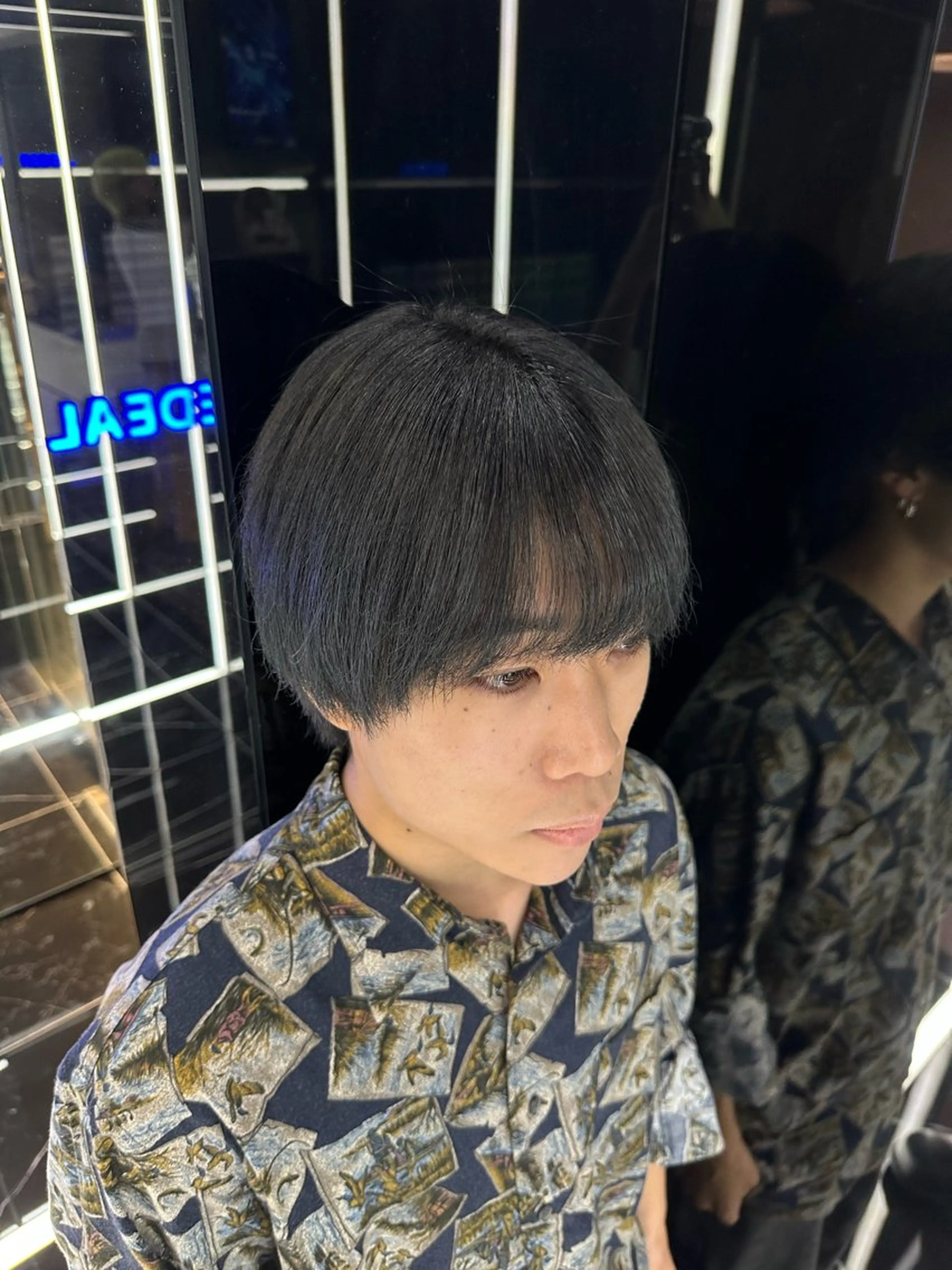 ショート りょうへい/ 全頭ブリーチ/渋谷のヘアスタイル