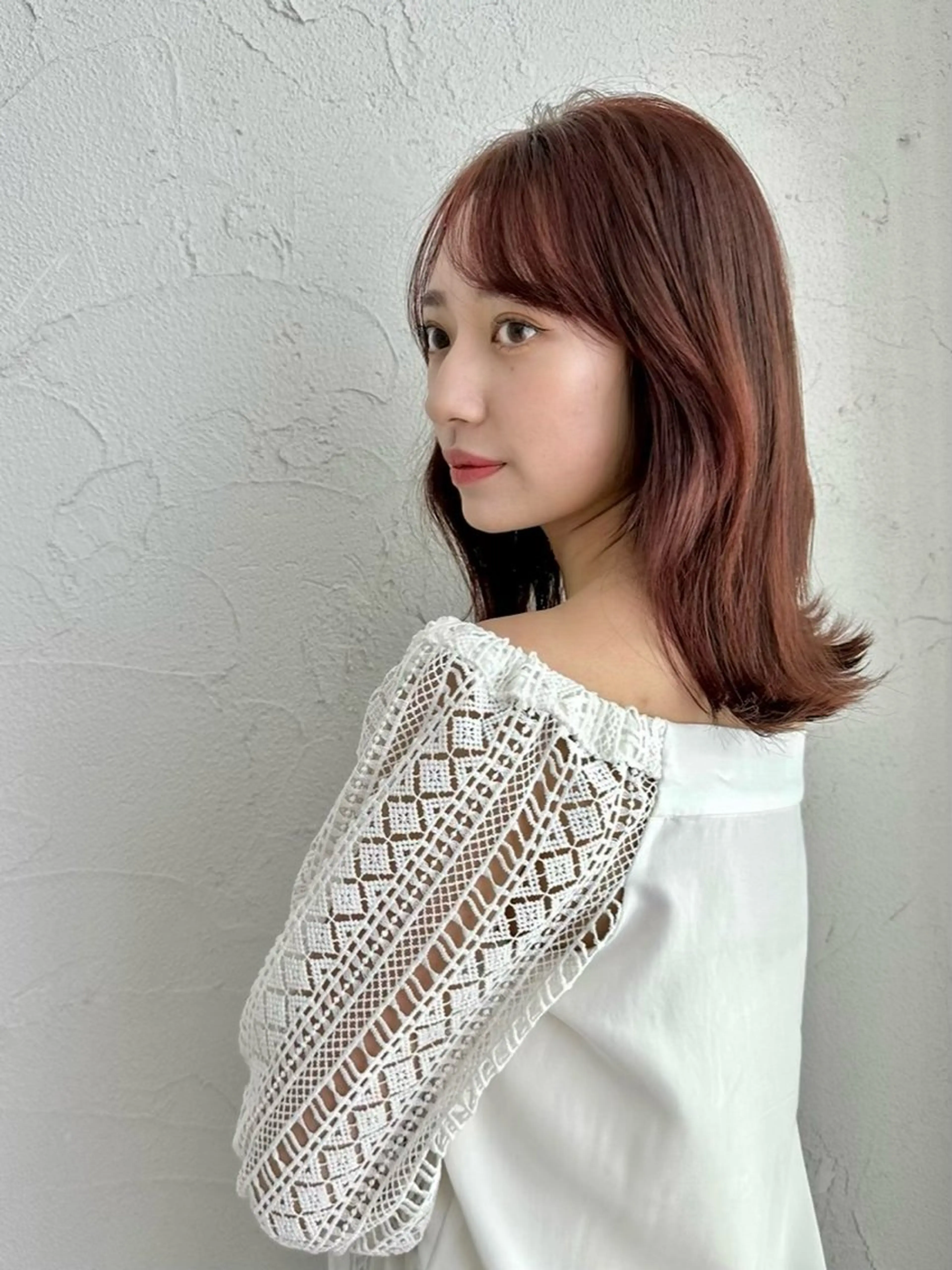 ミディアム カラー 前田 加奈子のヘアスタイル