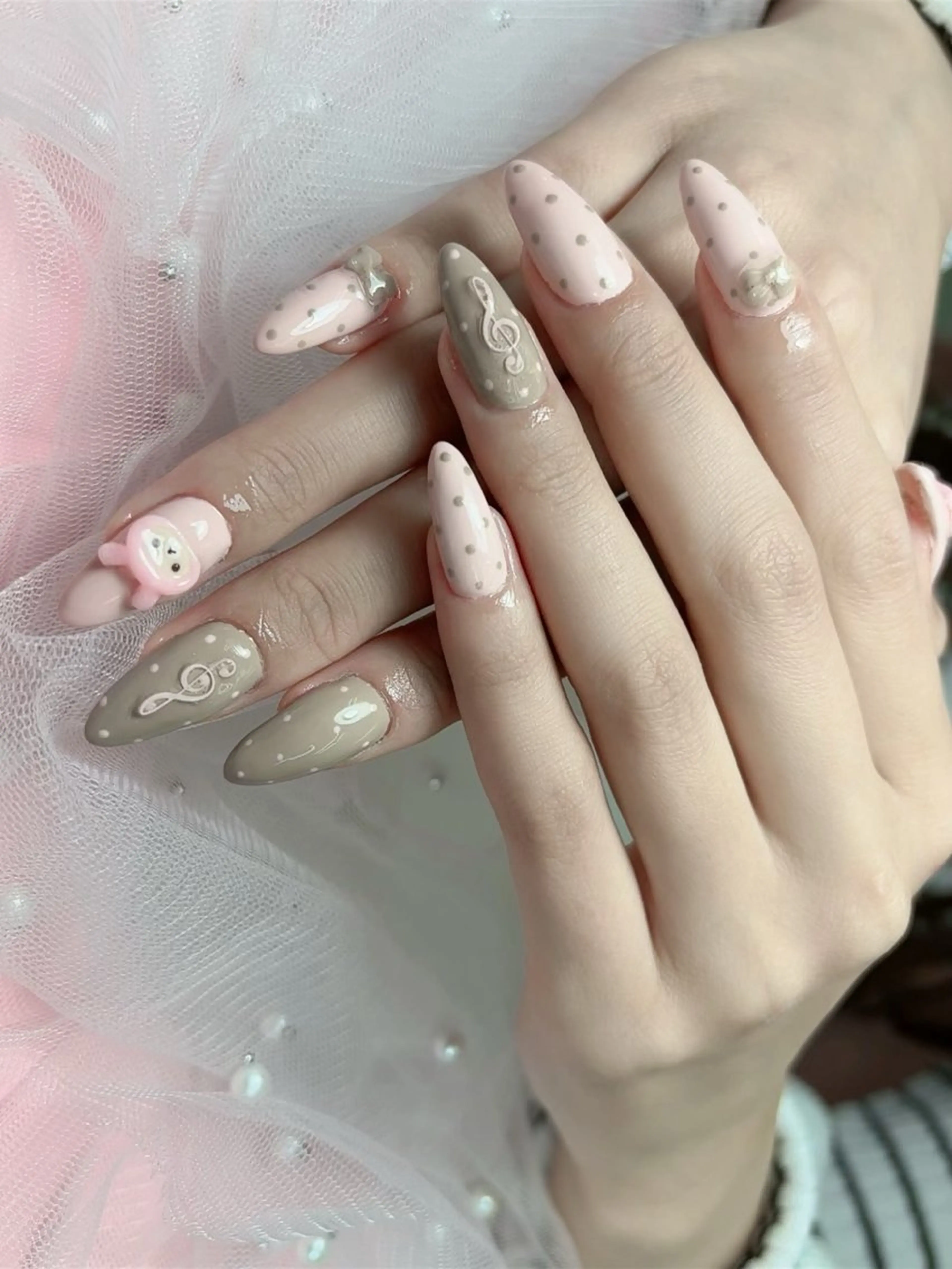 ネイル ハンドネイル MIO Nailのネイルデザイン