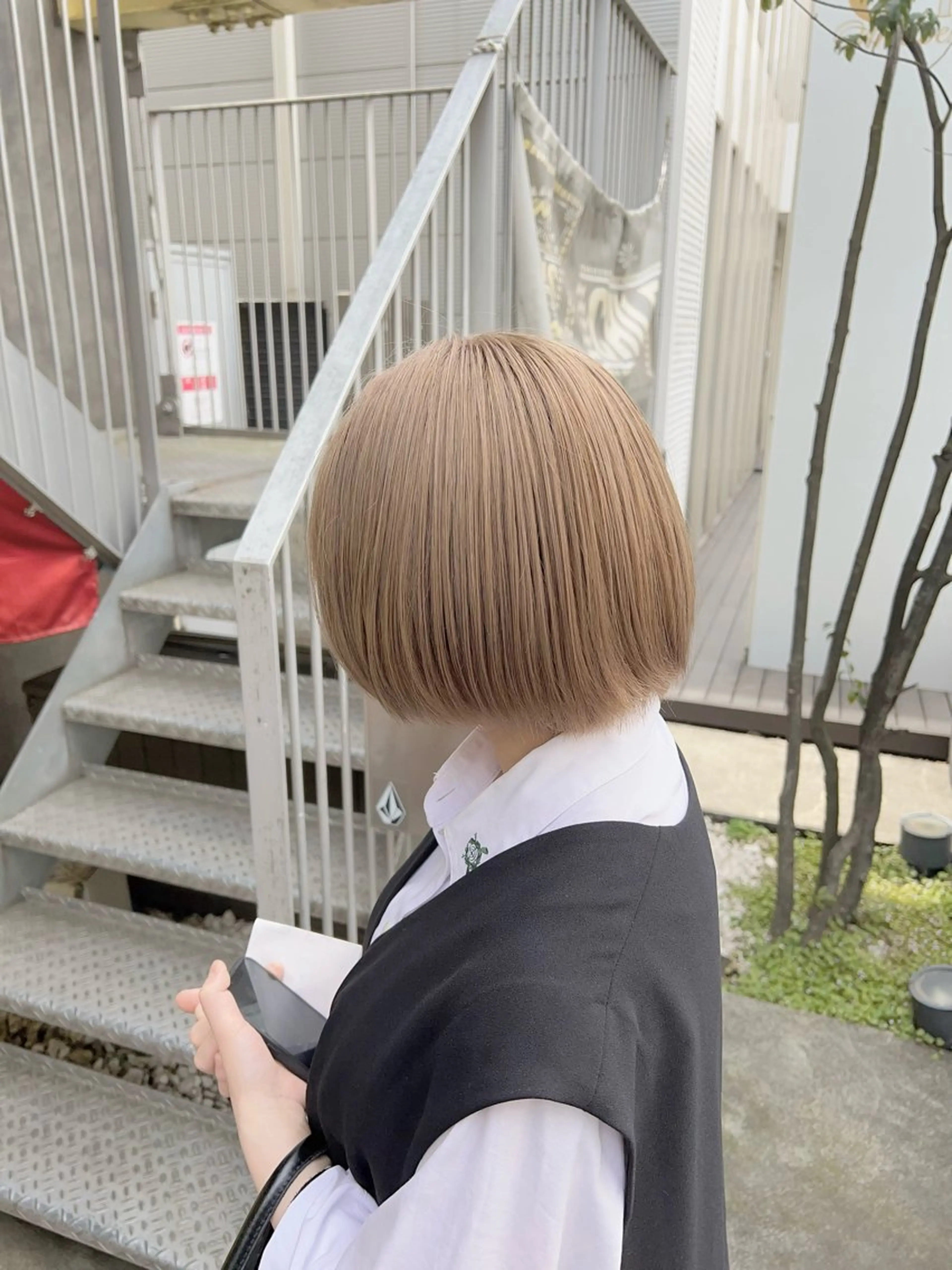 ショート カット ヘアカラー トリートメント ヘアセット 🫧艶ダブルカラー ブリーチ🫧トモヤのヘアスタイル