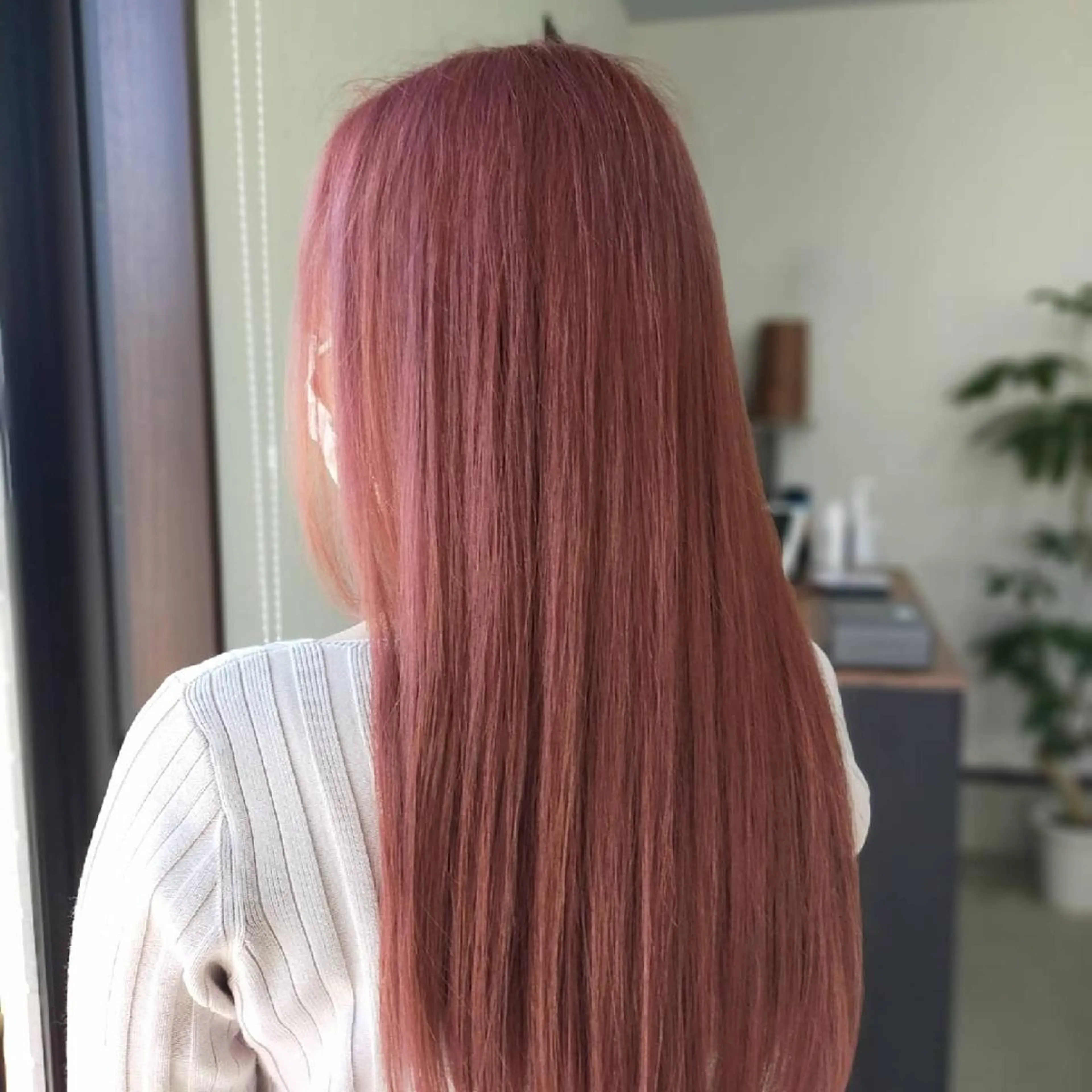 ロング カット ヘアカラー NANAI HIROKIのヘアスタイル