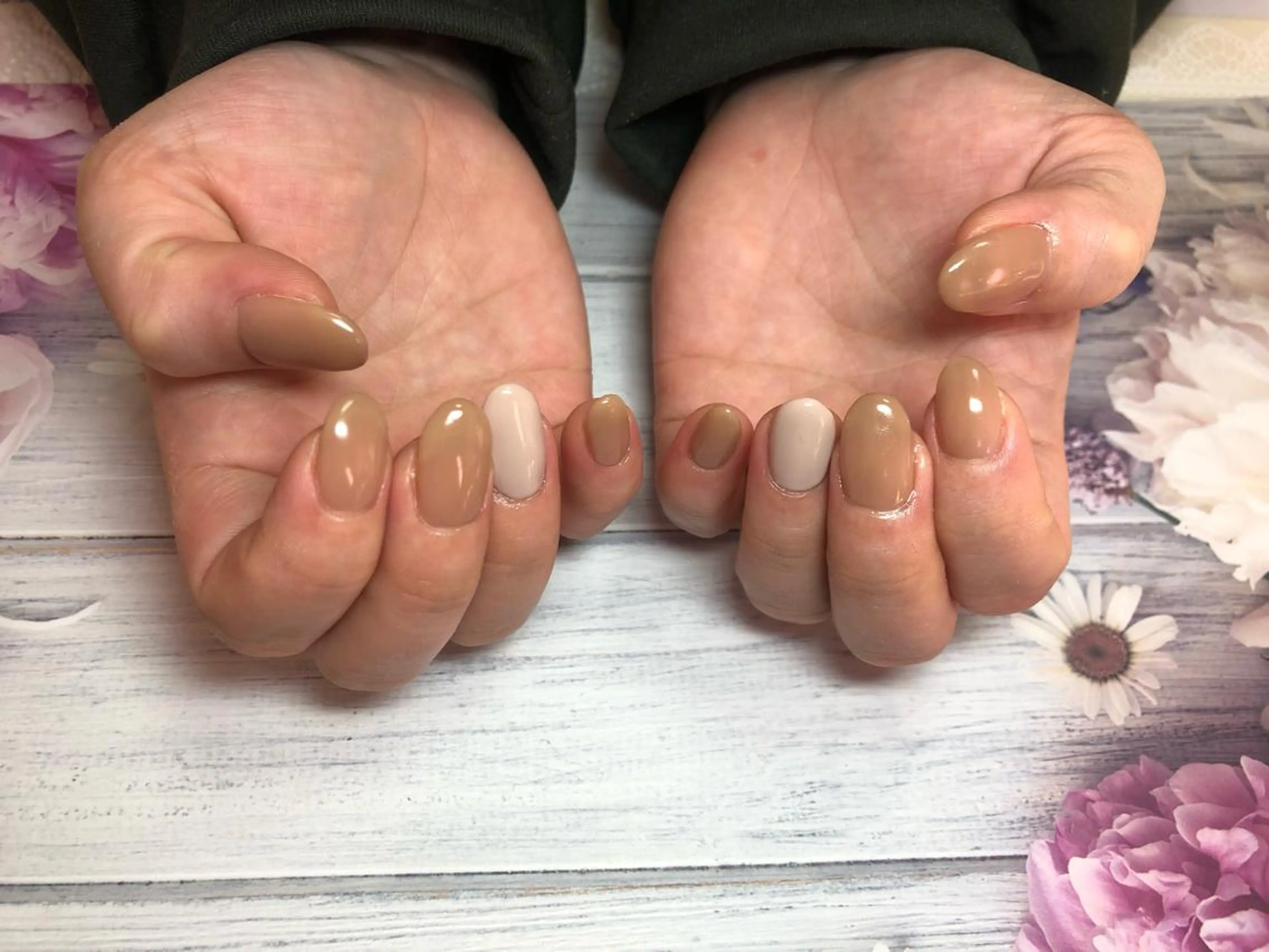 ネイル シンプルネイル ❤︎MN❤︎ モンのエステ・リラクイメージ