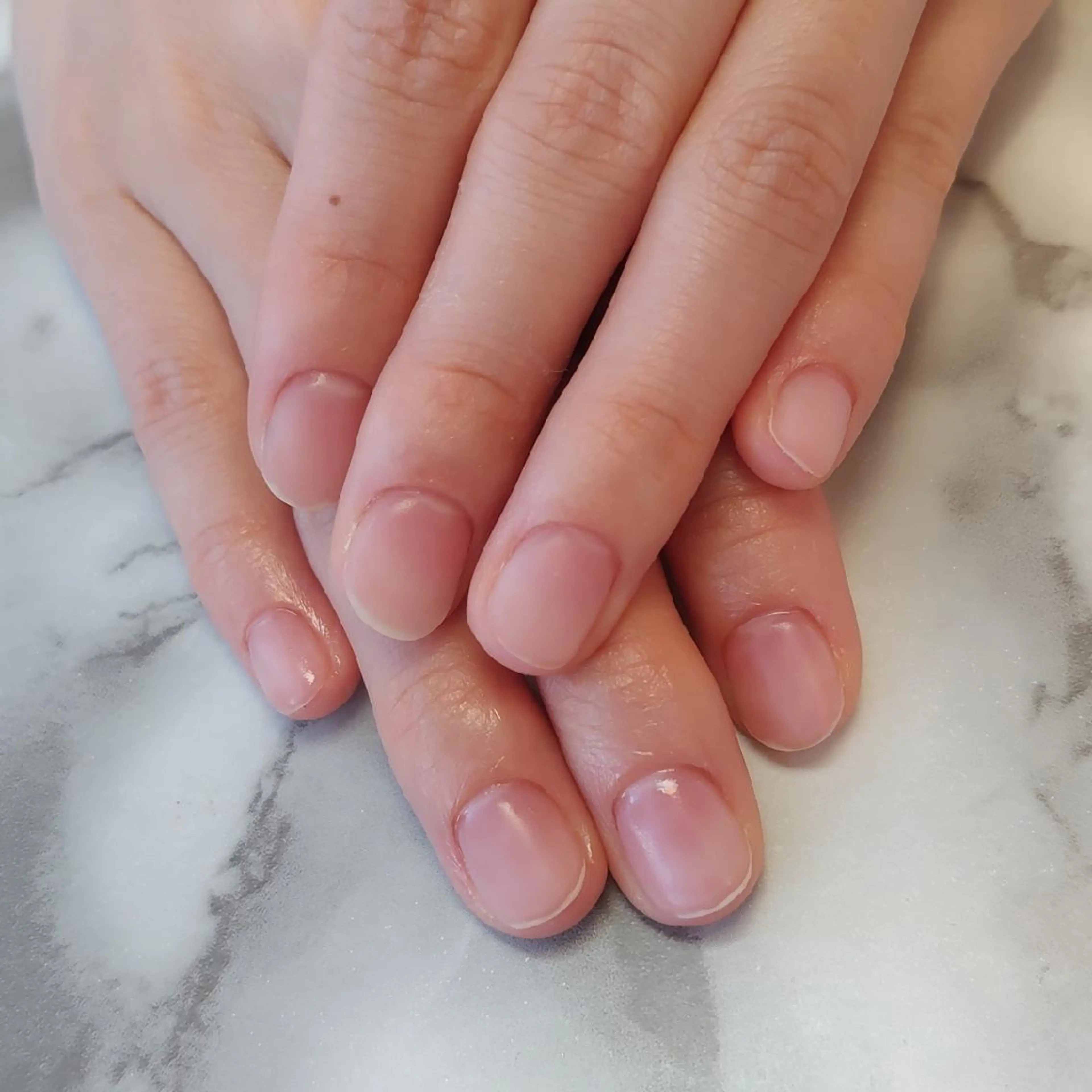 ネイル ジェヌインネイル 河内のネイルデザイン