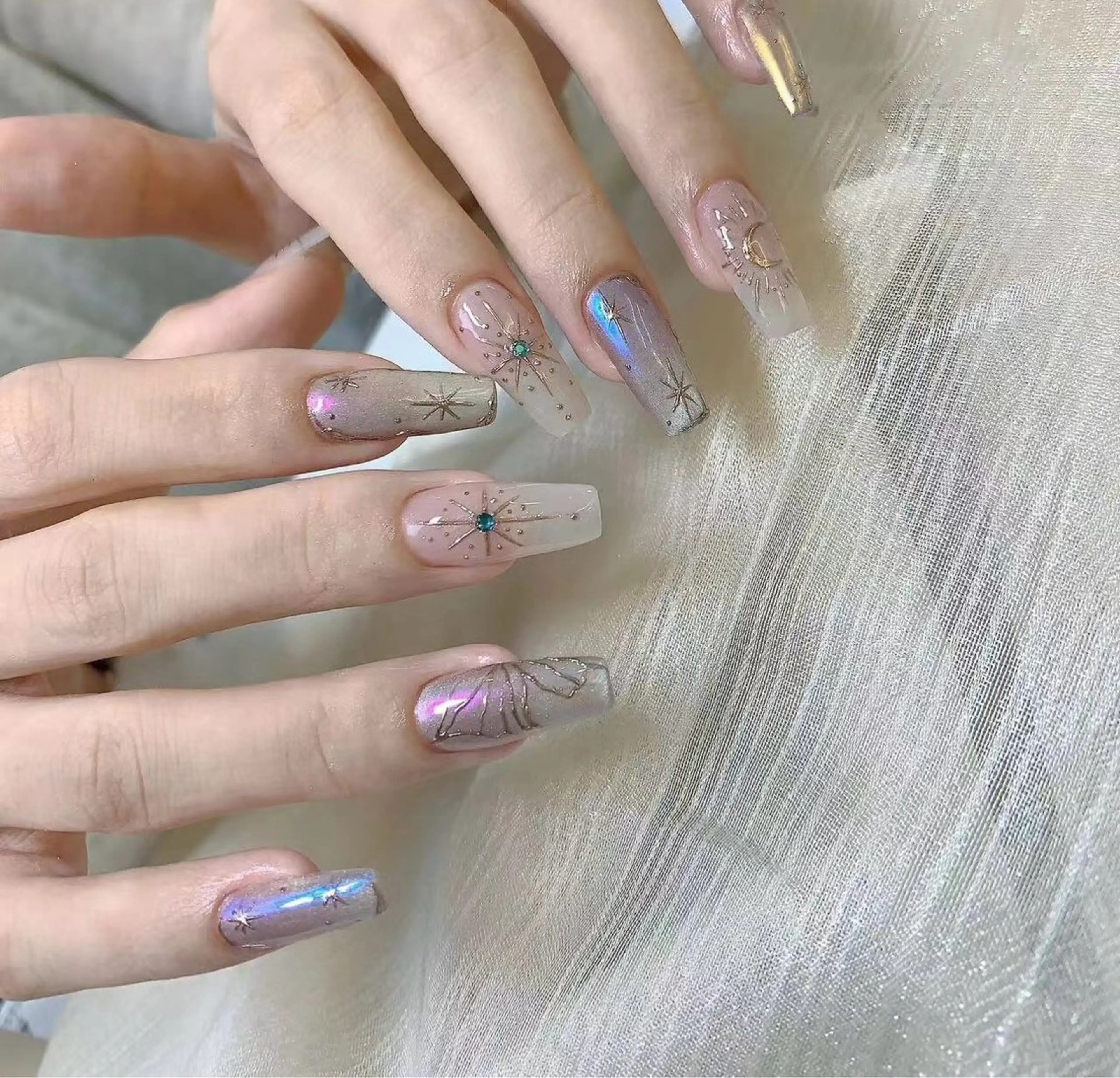 ネイル アートネイル オーロラネイル 持ち込み BabyYouMi nailのネイルデザイン