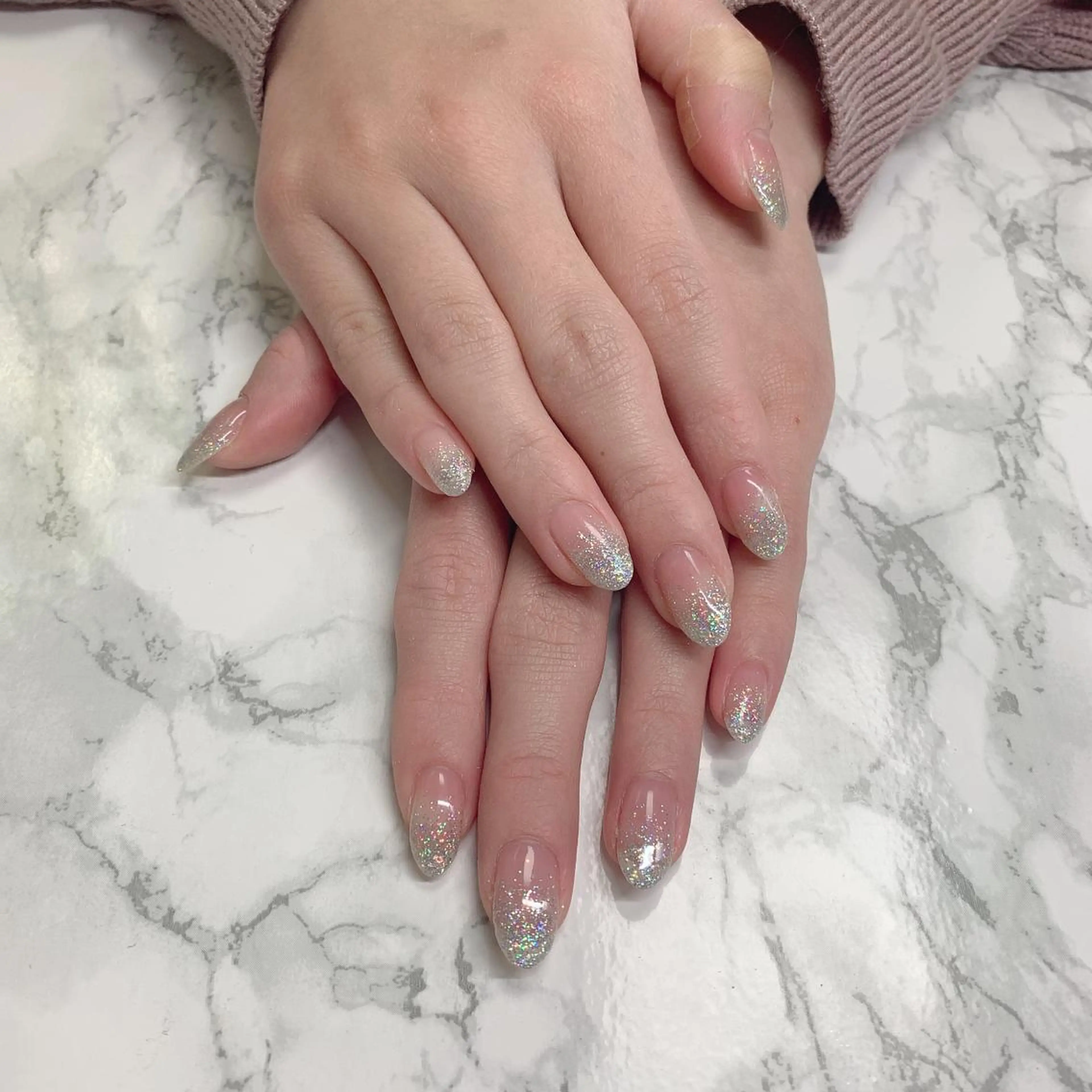 ネイル はな💎ネイル ワンホン、長さ出しのネイルデザイン