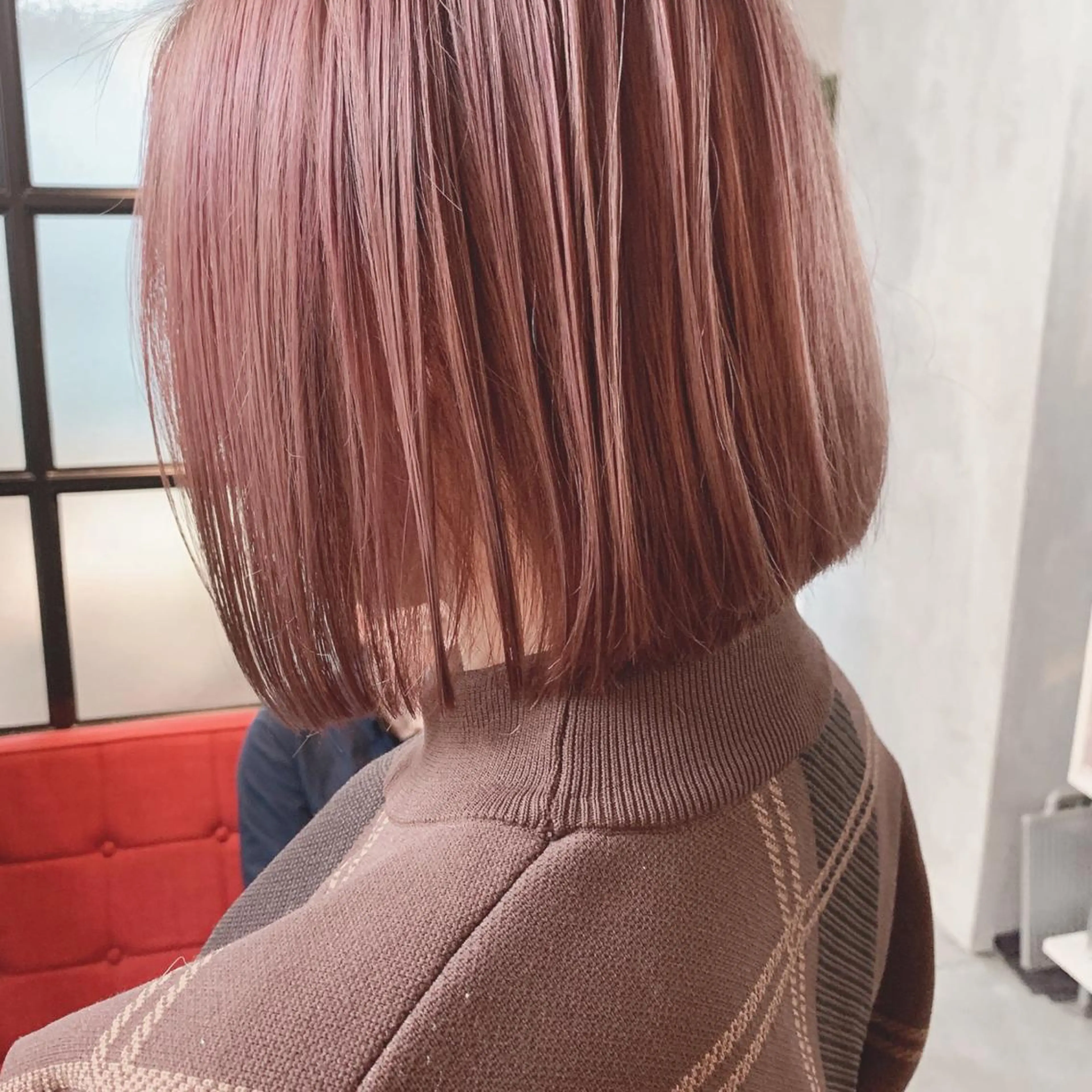 ショート カラー なかの たくみのヘアスタイル