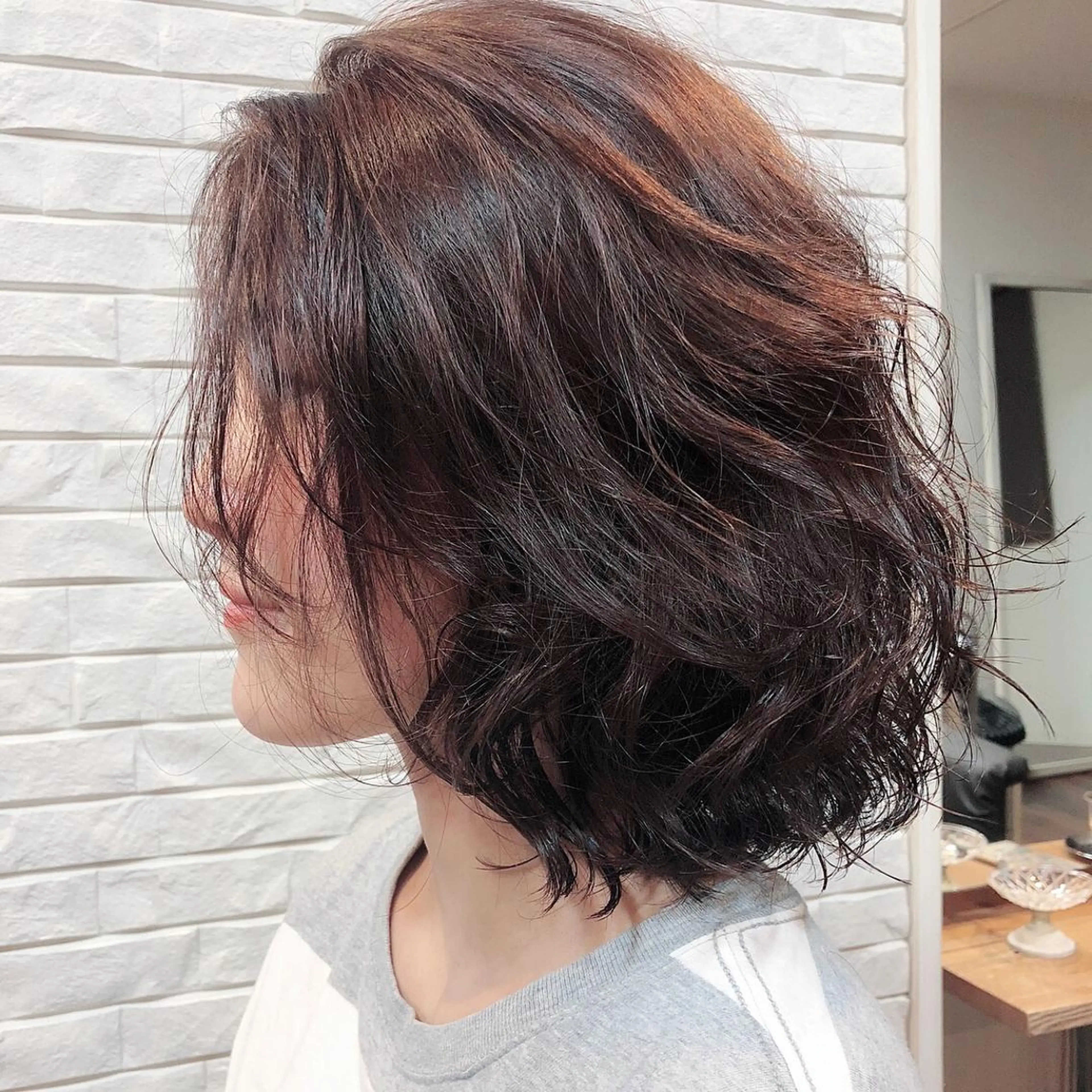 ミディアム カラー 伊藤 さやかのヘアスタイル