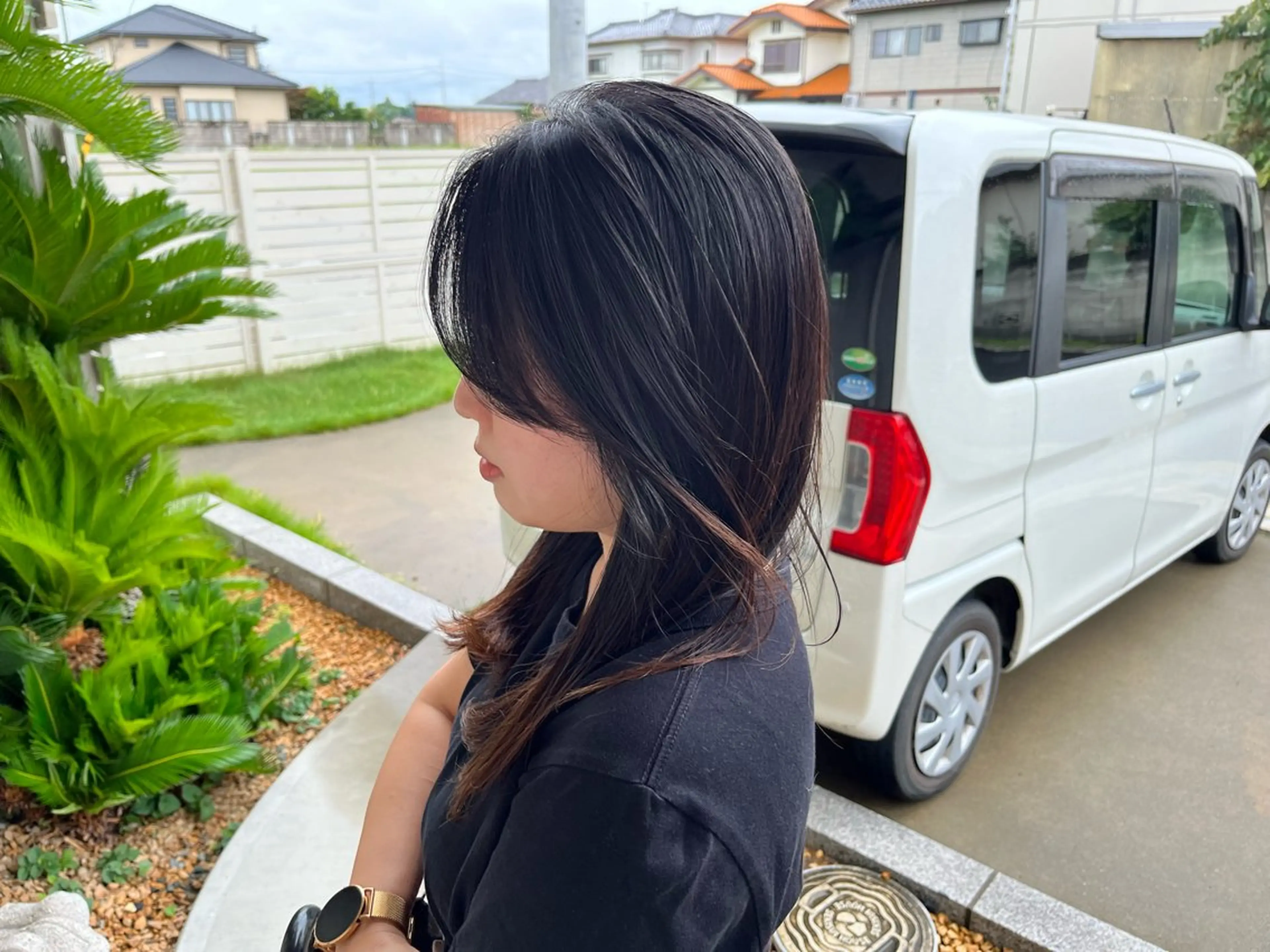 ロング 松本 茜のヘアスタイル