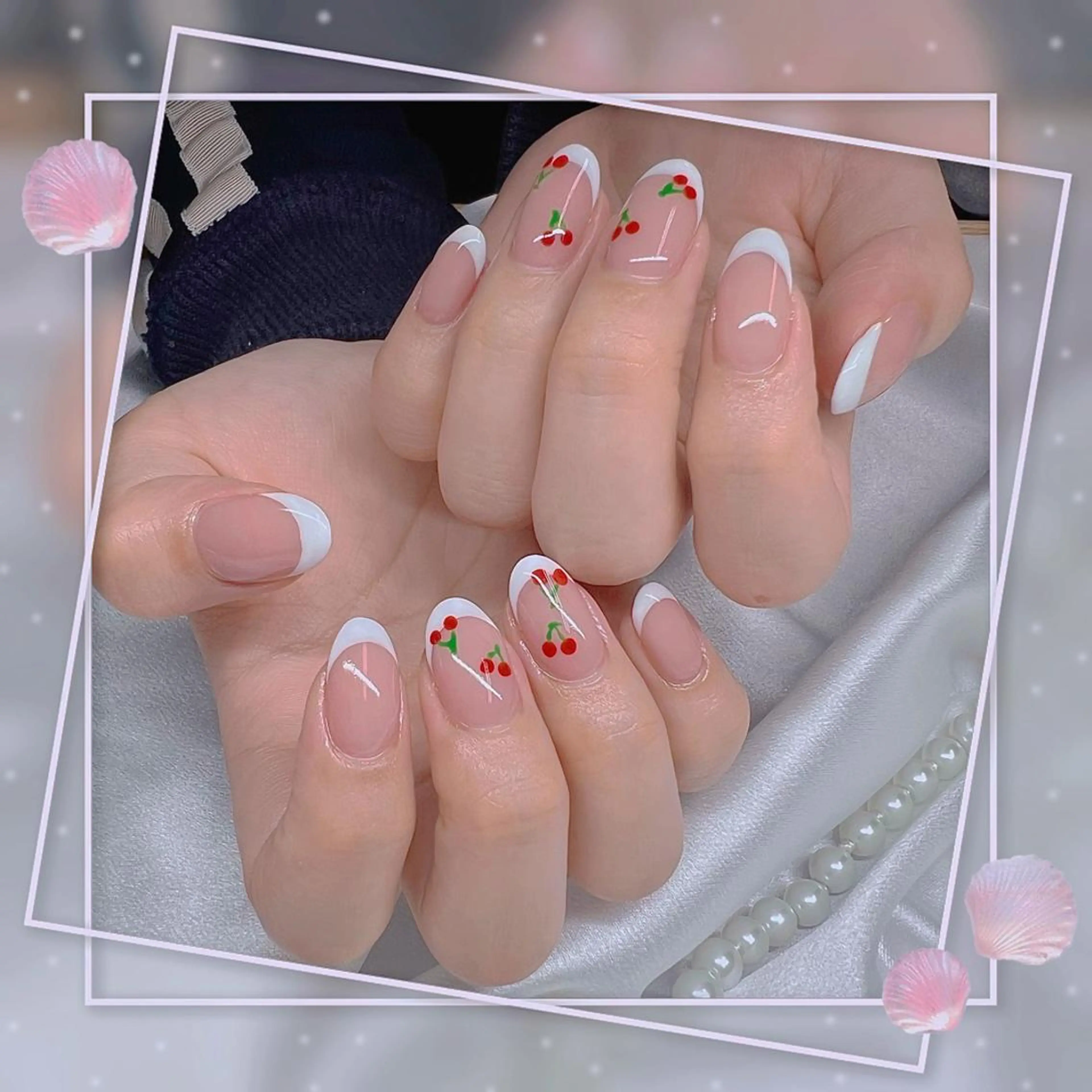 ネイル フレンチネイル キラキラネイル 韓国ネイル マグネットネイル マグネットフレンチ ハンドネイル Chill Nailsalonのネイルデザイン