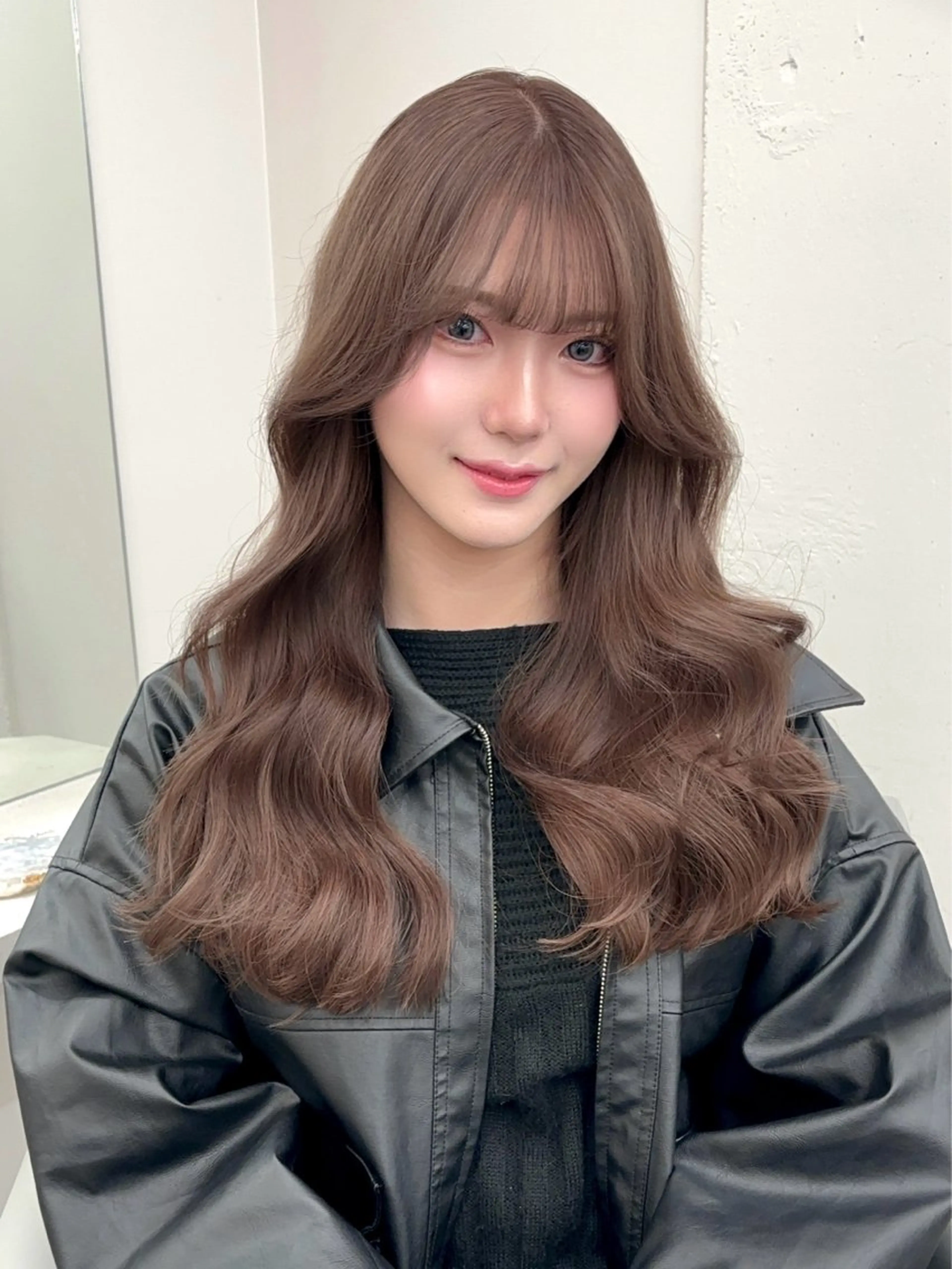 【🤍韓国レイヤーカット+透明感カラー+System内部補修トリートメント🤍】10000(平日限定)の写真