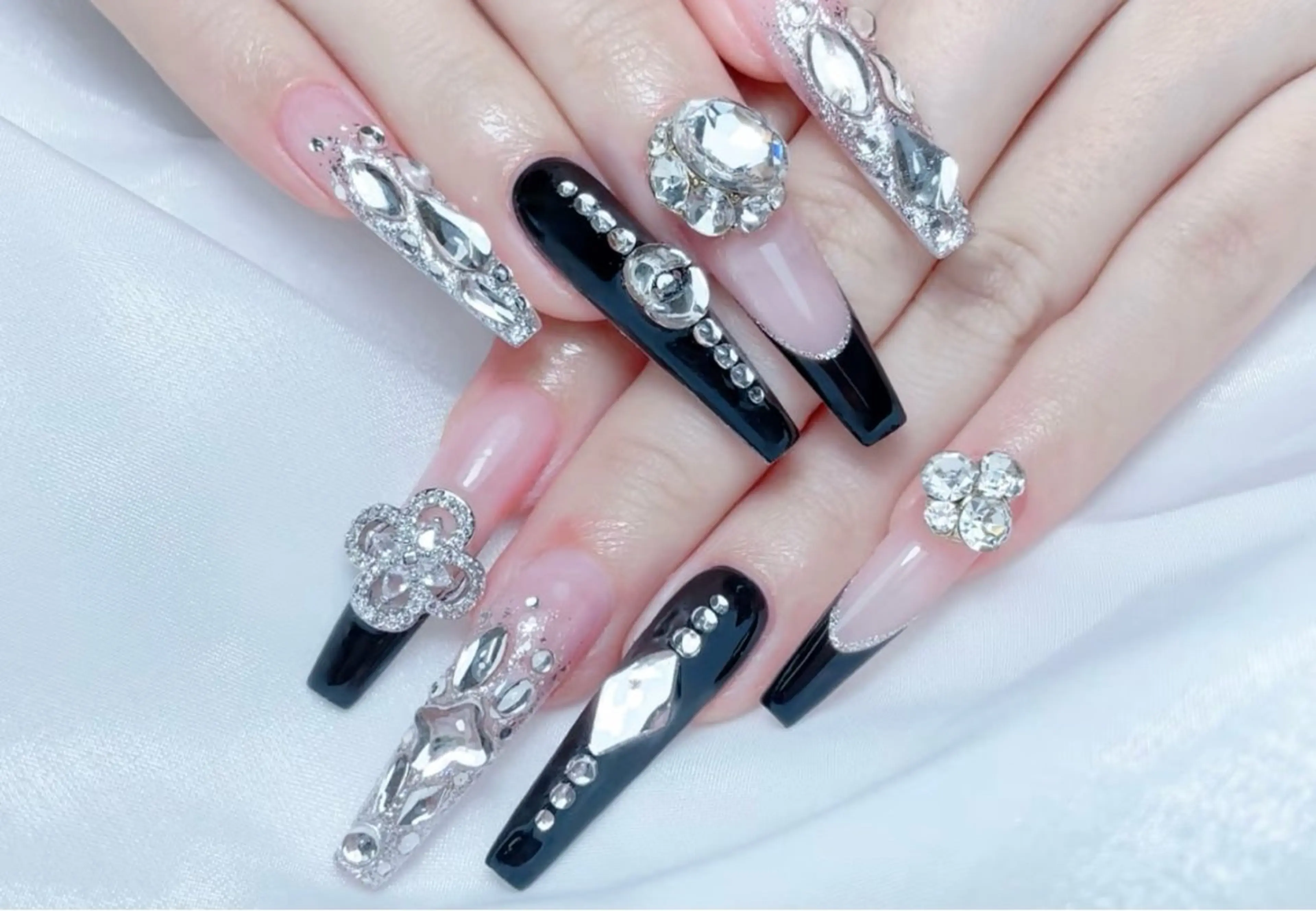 ネイル ハンドネイル D-BEAUTY Nailsalonのネイルデザイン