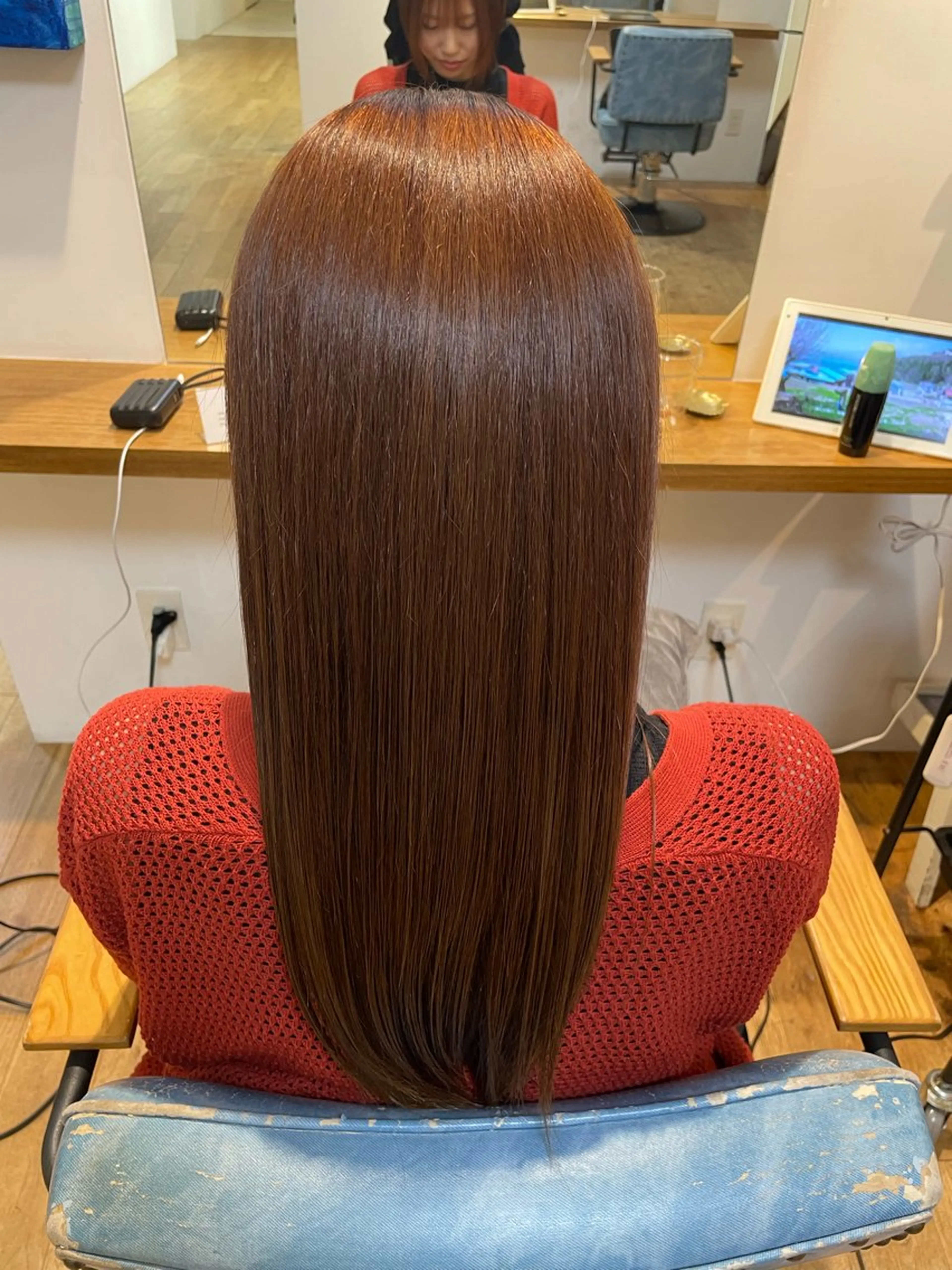 ロング 河野 佳音のヘアスタイル