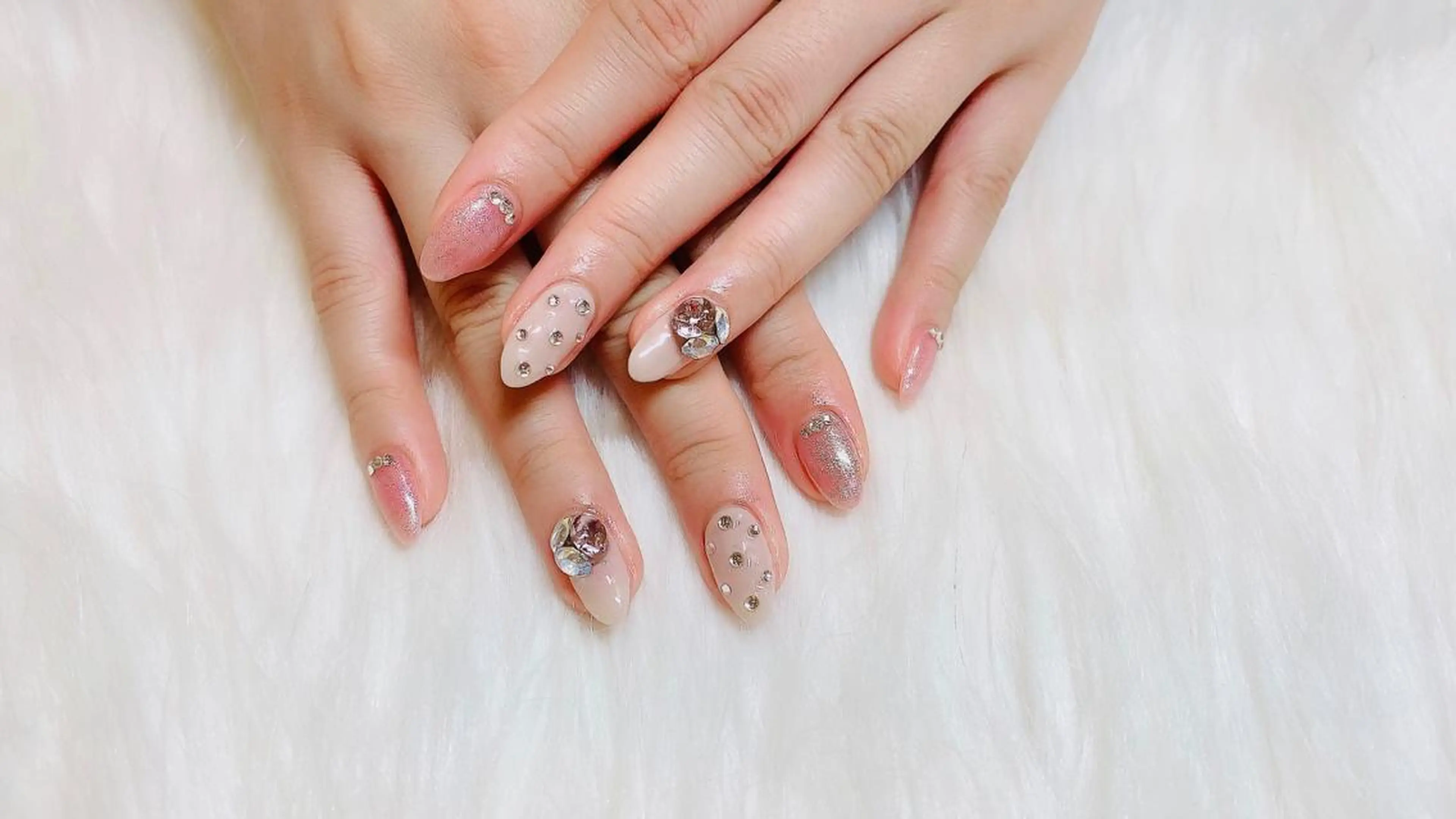 ネイル S Sのネイルデザイン