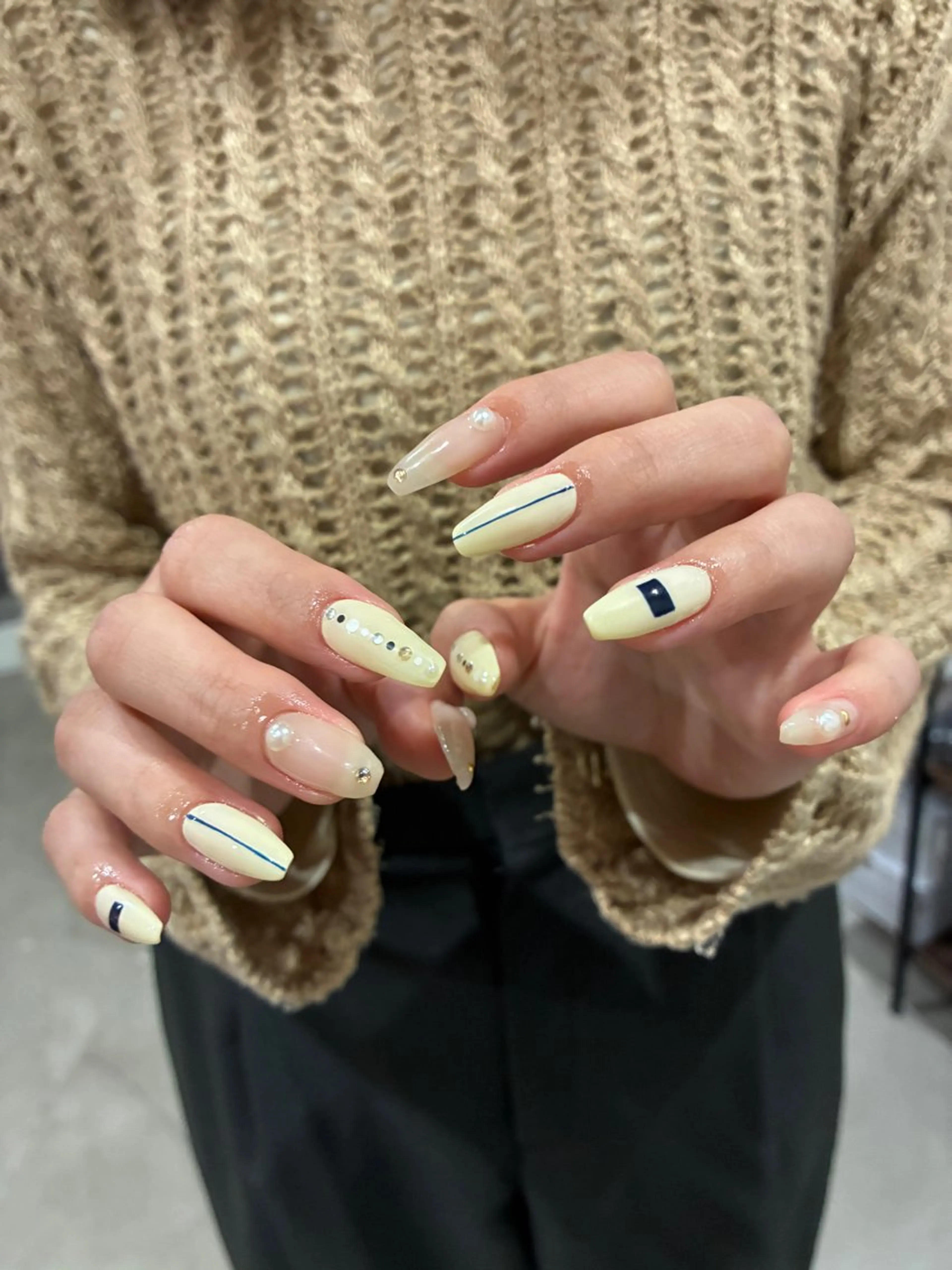 ネイル ハンドネイル 🎼CAFUNÉ_ TOKYO.•*¨のネイルデザイン