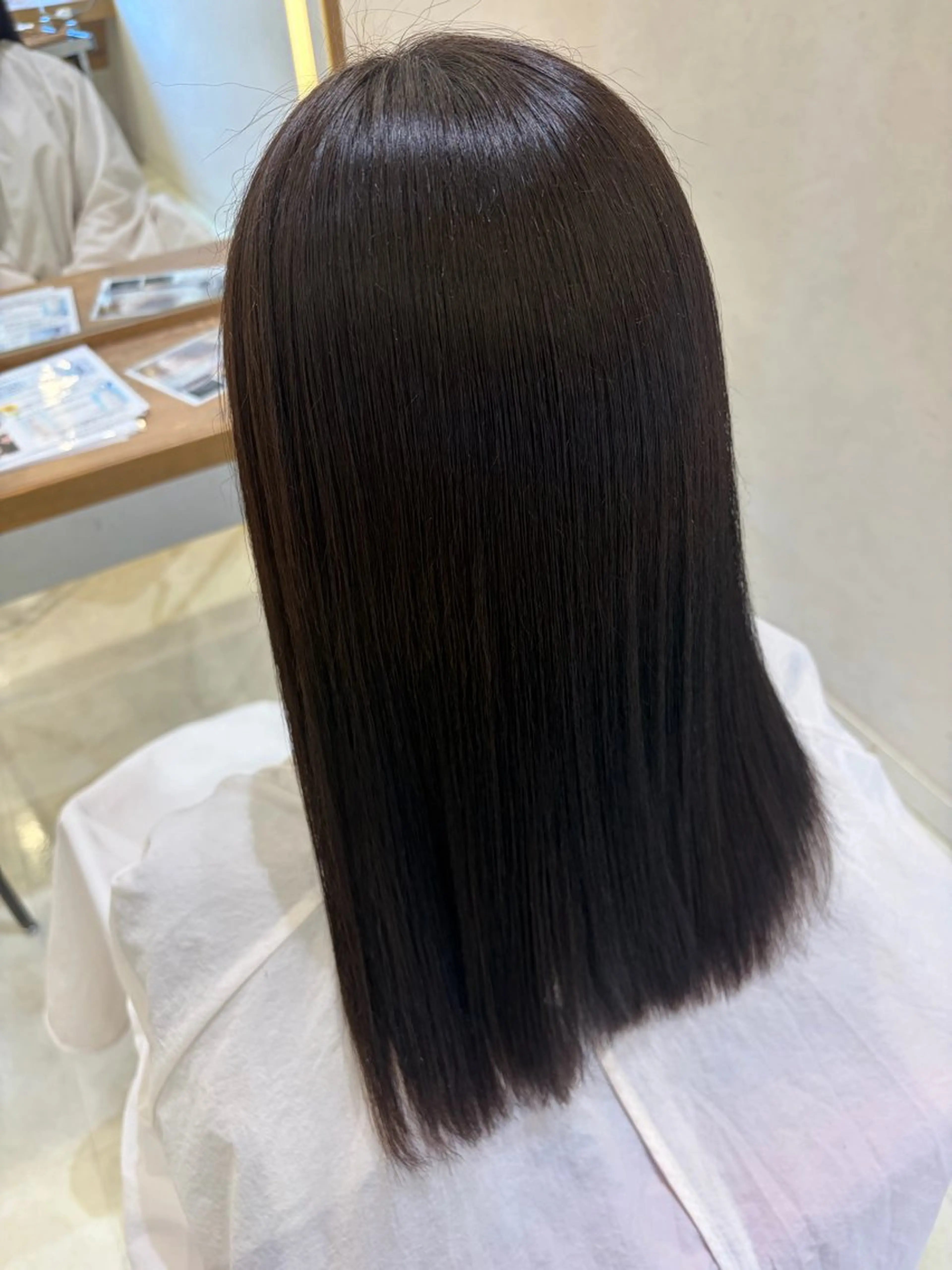 セミロング 縮毛矯正 トリートメント ナチュラル／透明感 💎maoのヘアスタイル