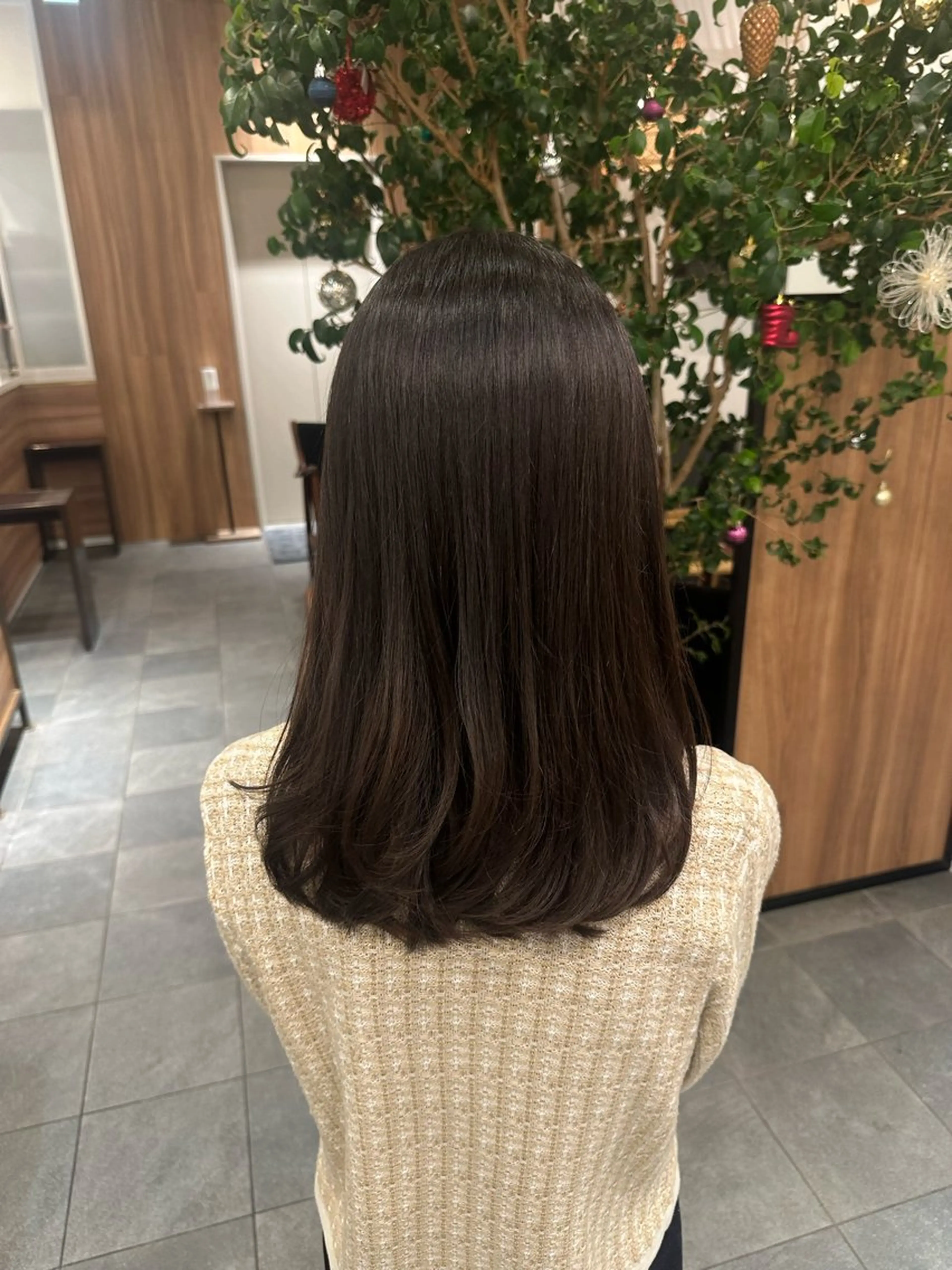 セミロング カラー ヘアカラー 池見 円花🌷のヘアスタイル