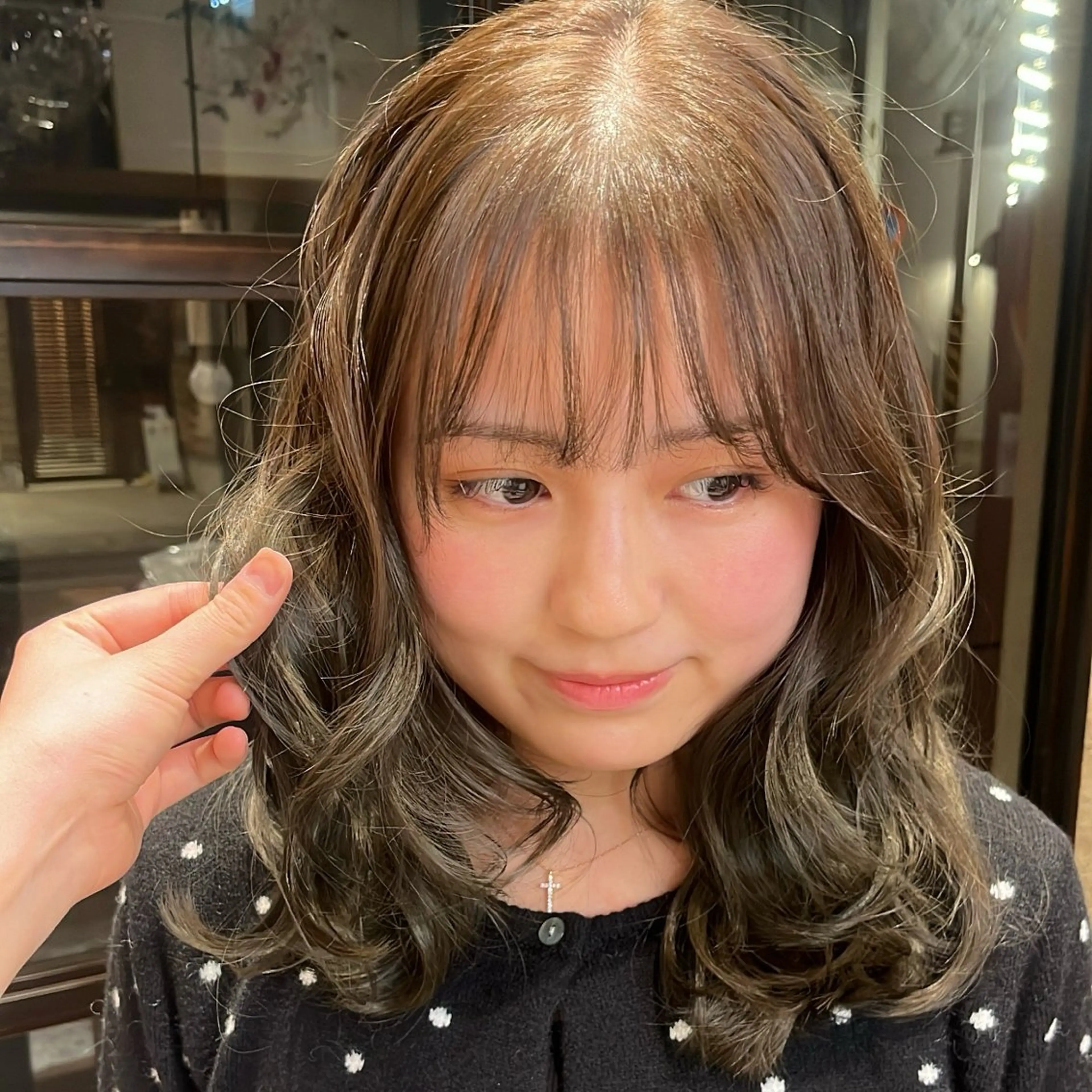 セミロング カット ヘアカラー Wカラー🐾 ハルナのヘアスタイル