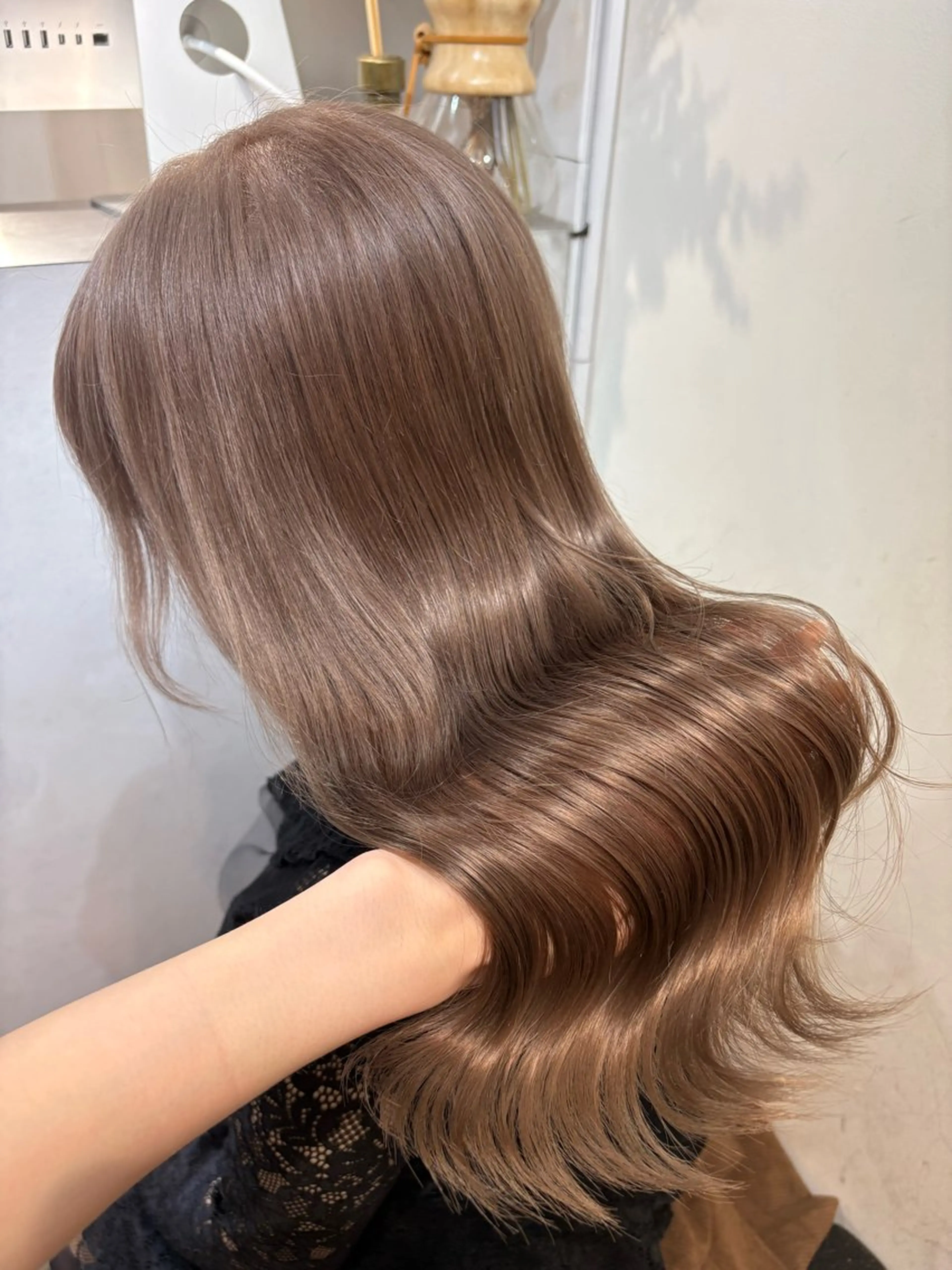 ミディアム カラー メンズ グレージュ ミルクティーグレージュ カット ヘアカラー トリートメント 🧸艶々韓国ヘア 🧁mizunaのヘアスタイル