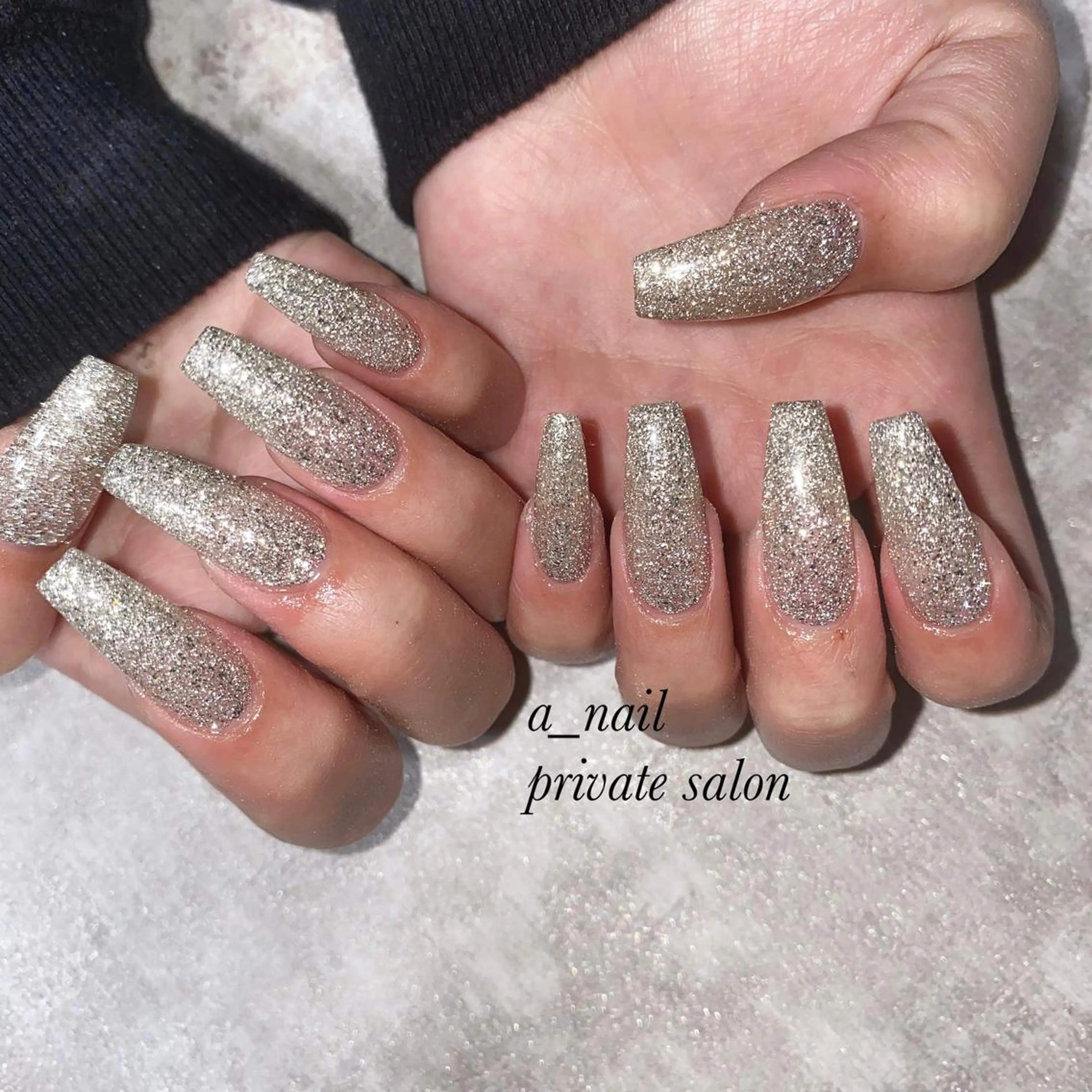 ネイル アニマル柄 フレンチネイル ジェルネイル 氷ネイル・うるうるネイル レース 菅 恵奈のネイルデザイン