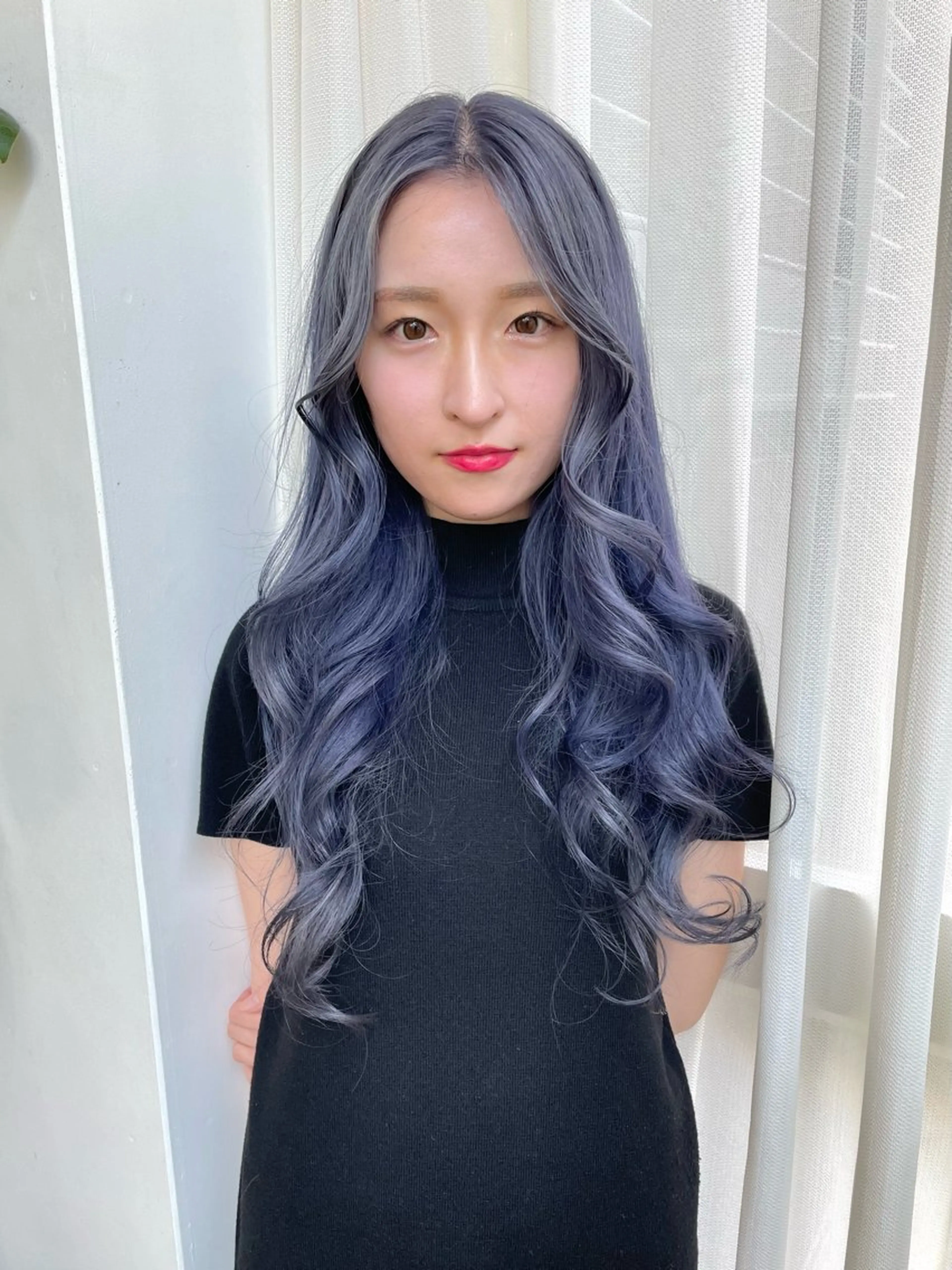 ロング ヘアカラー nessヤマサキ リュウタのヘアスタイル