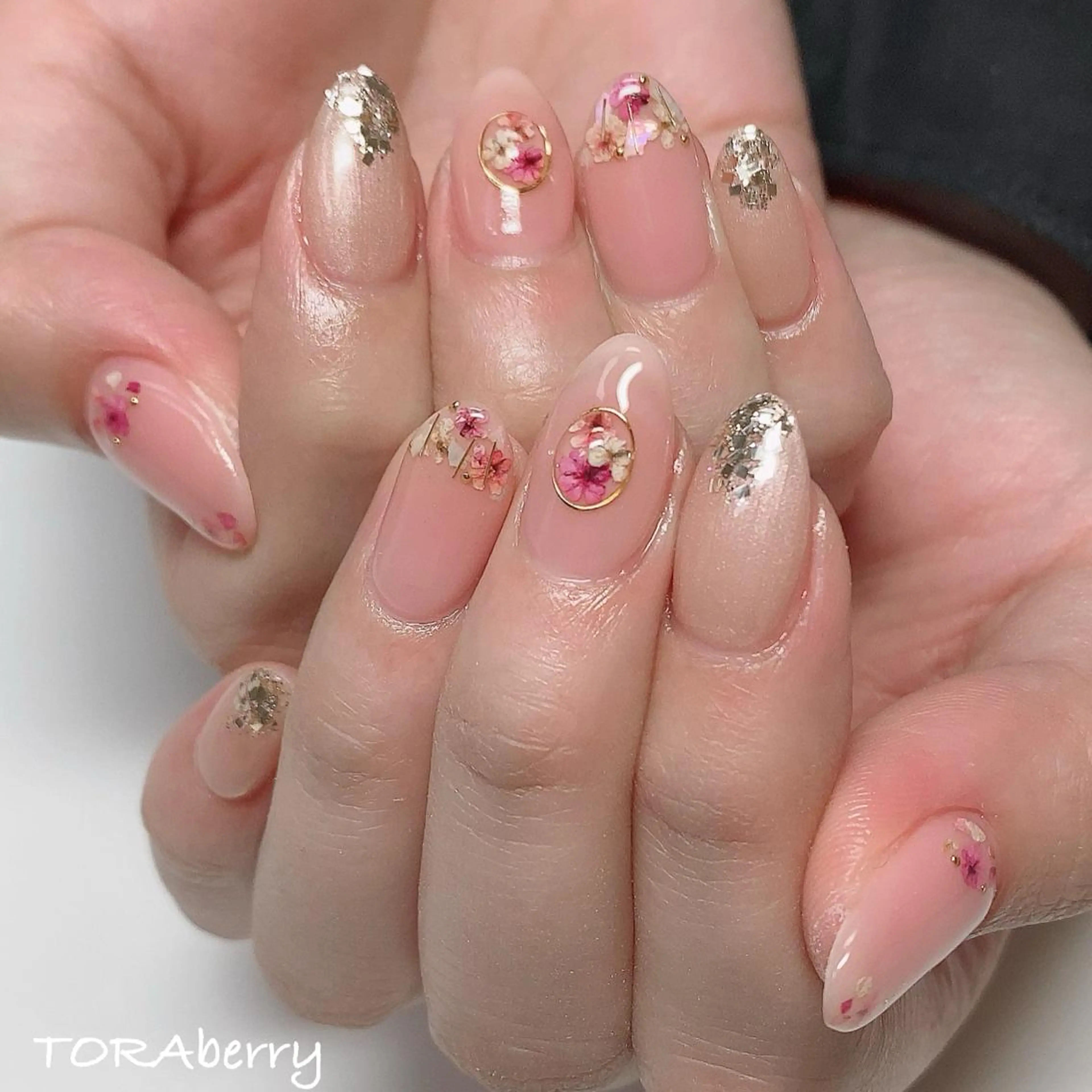 ネイル ネイリスト なつみのネイルデザイン