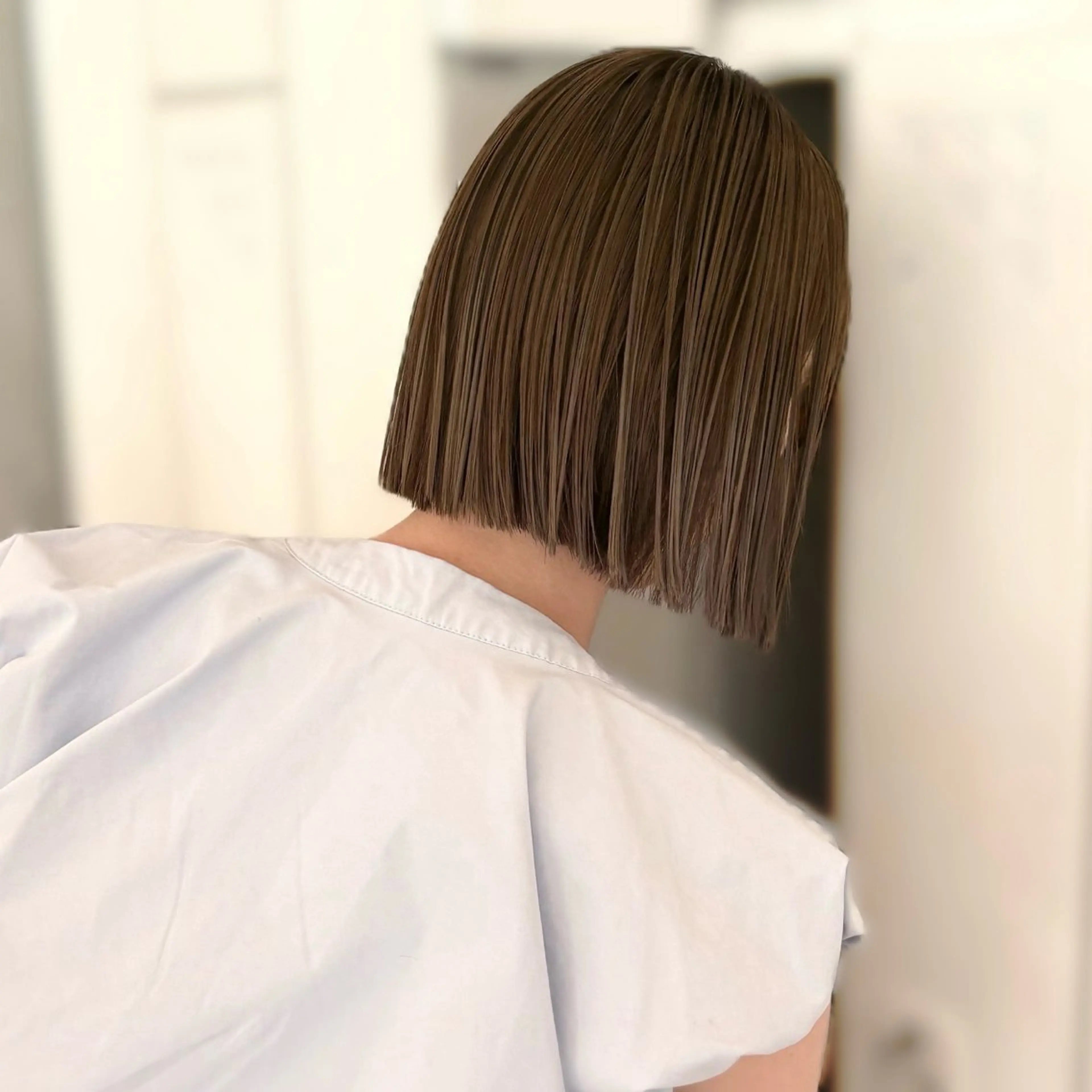 ショート カラー 切りっぱなしボブ ベージュカラー ボブ 梅田美容室/レイヤー /ベージュ/miyuのヘアスタイル