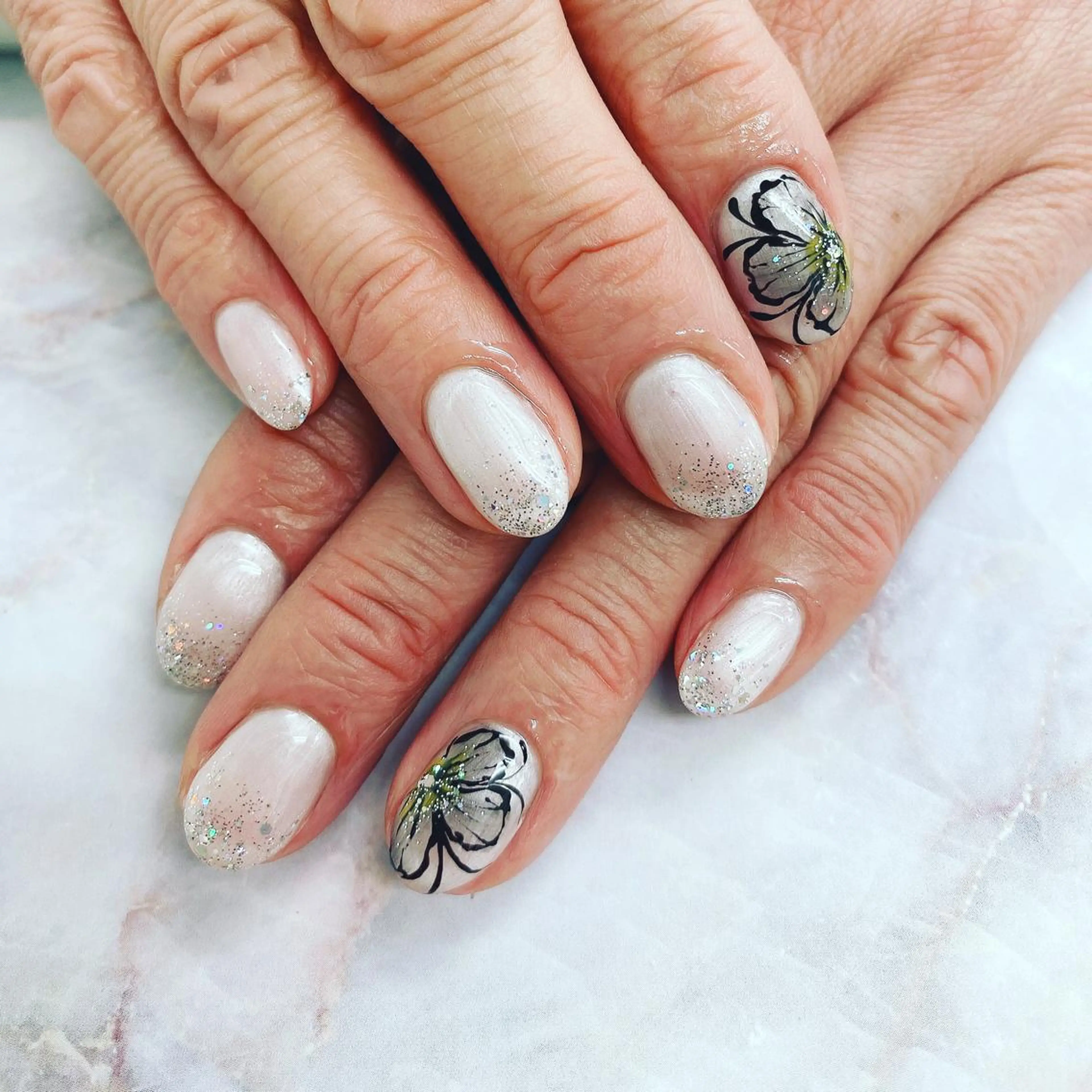 ネイル N._._. clawのネイルデザイン