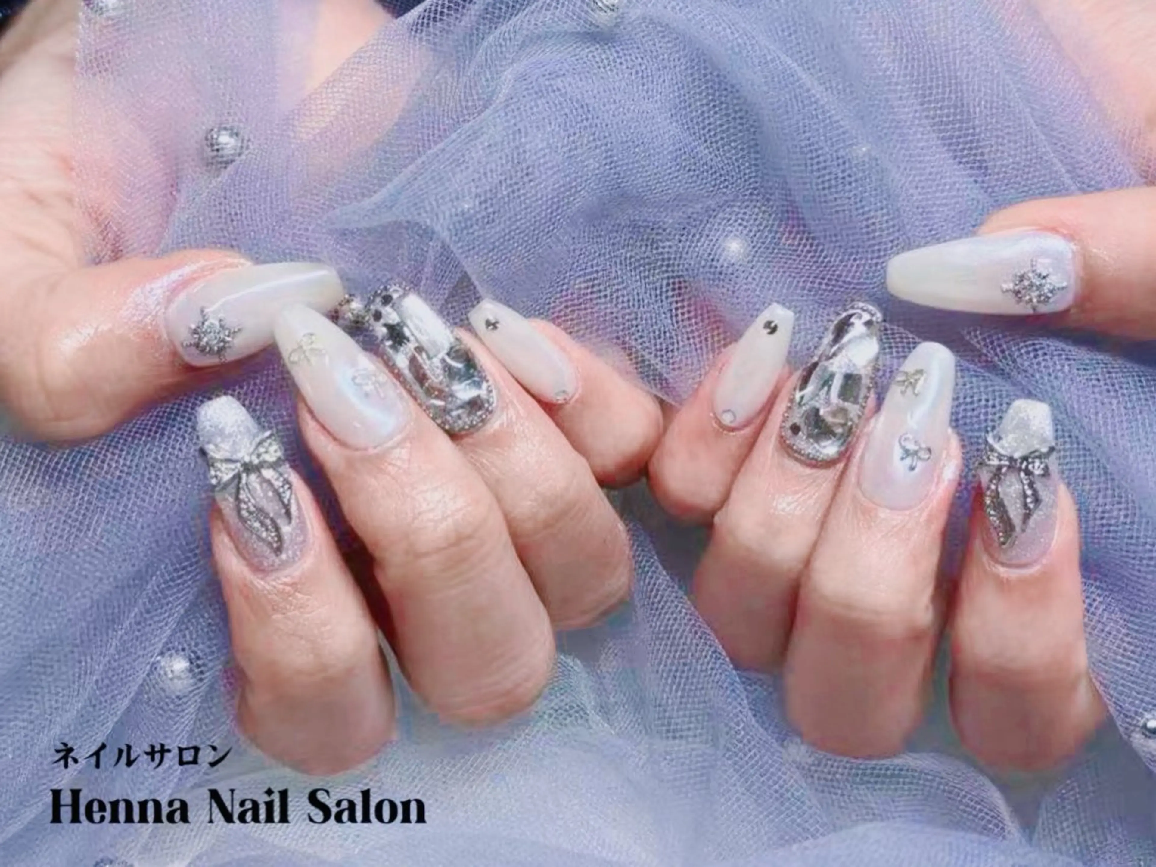 ネイル Henna Kongssalonのネイルデザイン