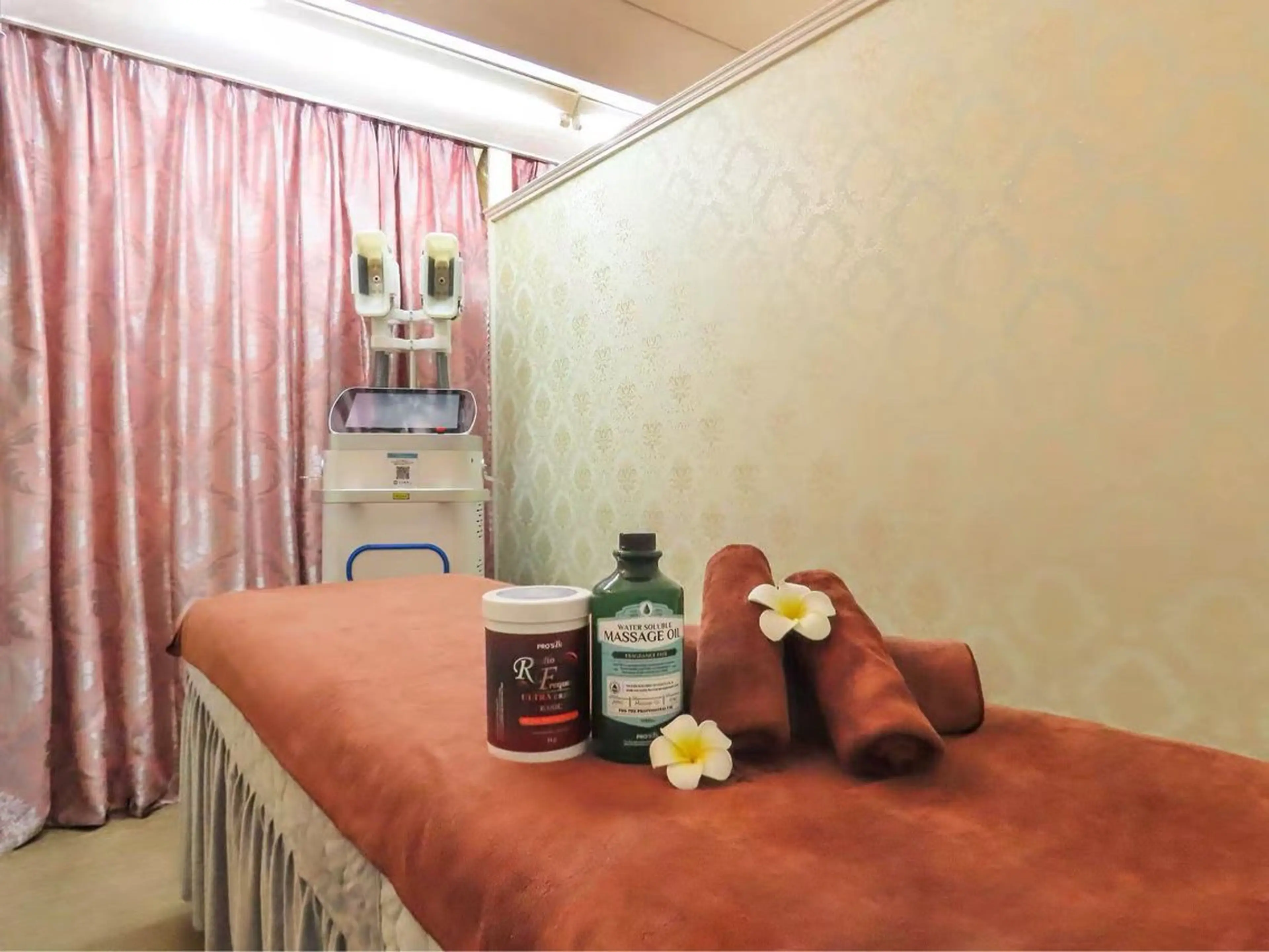 脂肪痩身脱毛小顔 ピーリングYukiのエステ・リラクイメージ