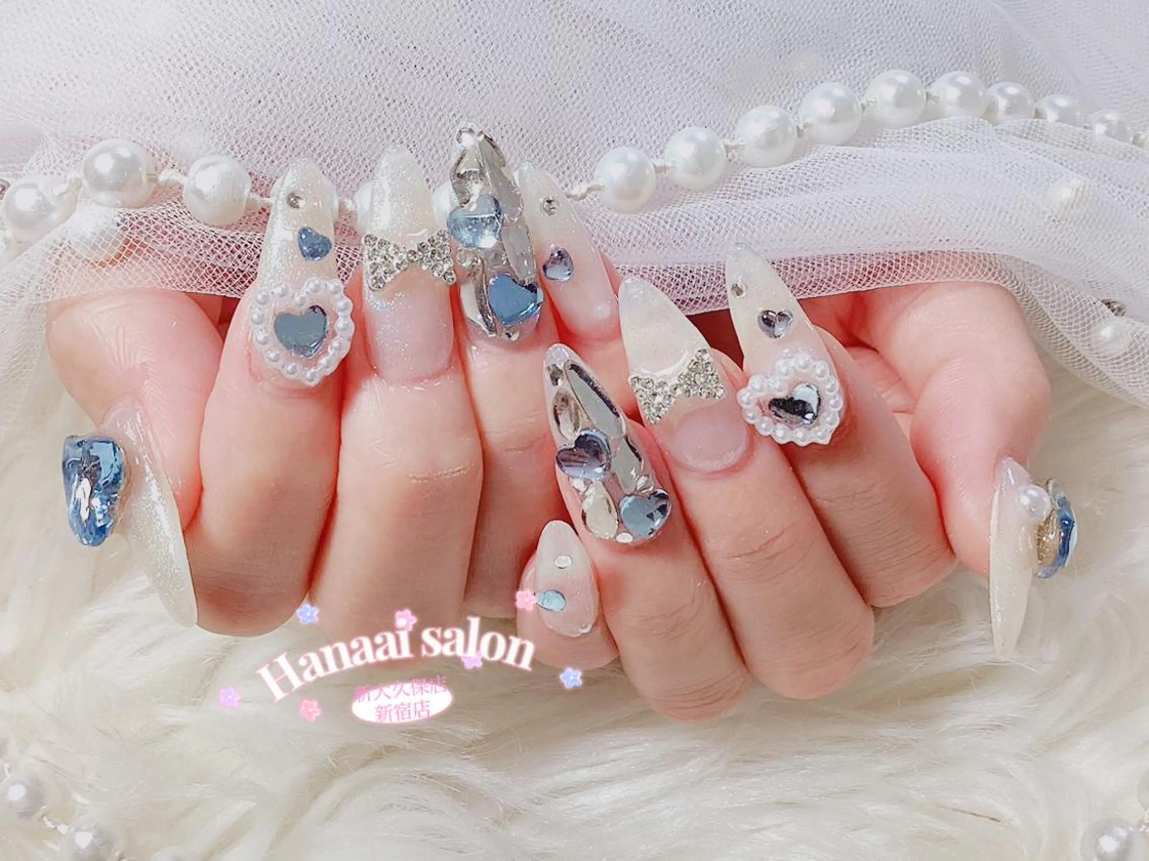 セミロング ハンドネイル Hanaai Salon新大久保店のネイルデザイン