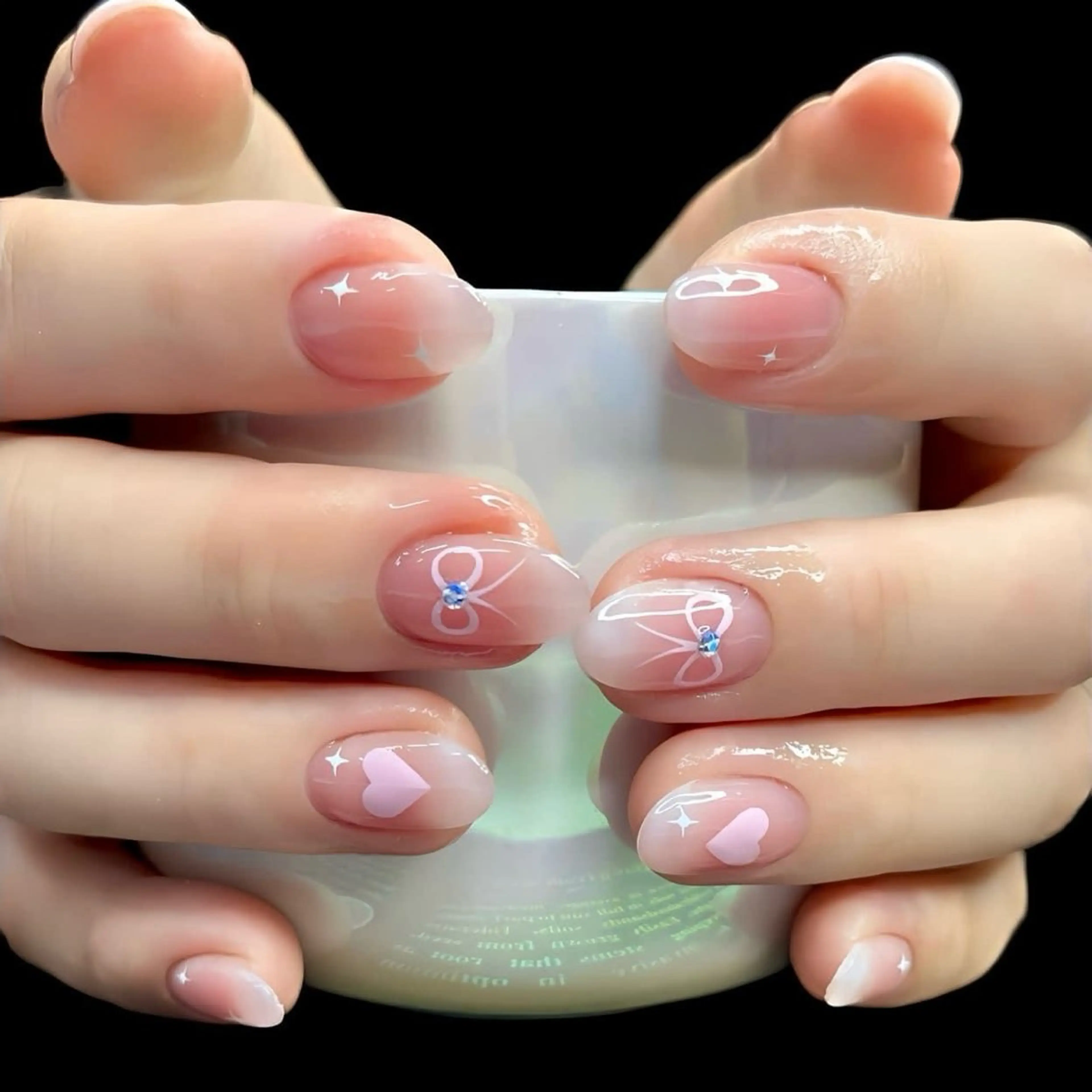 ネイル ハンドネイル RosyBeauty Salonのネイルデザイン