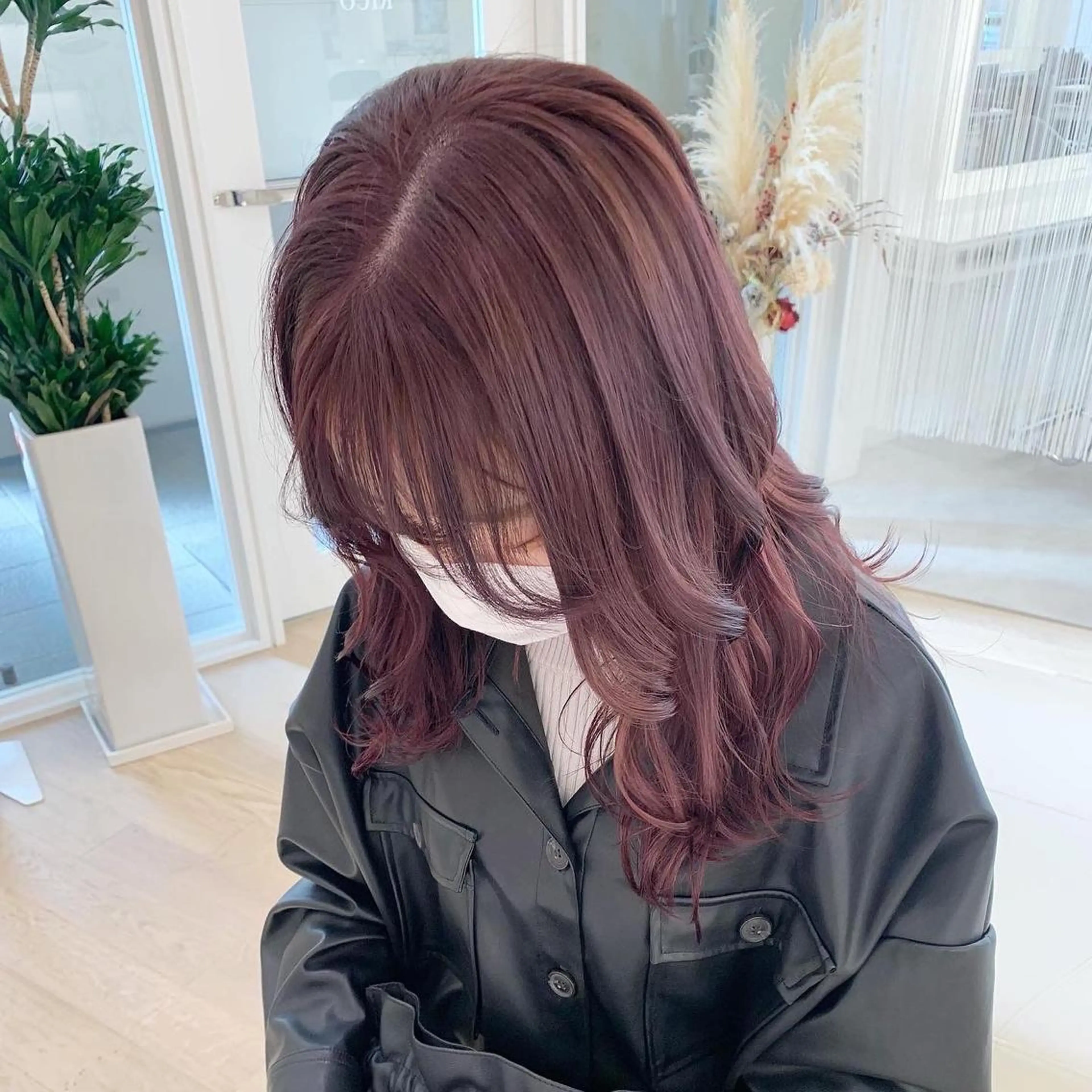 セミロング カラー GOODDAY ヘアサロンのヘアスタイル