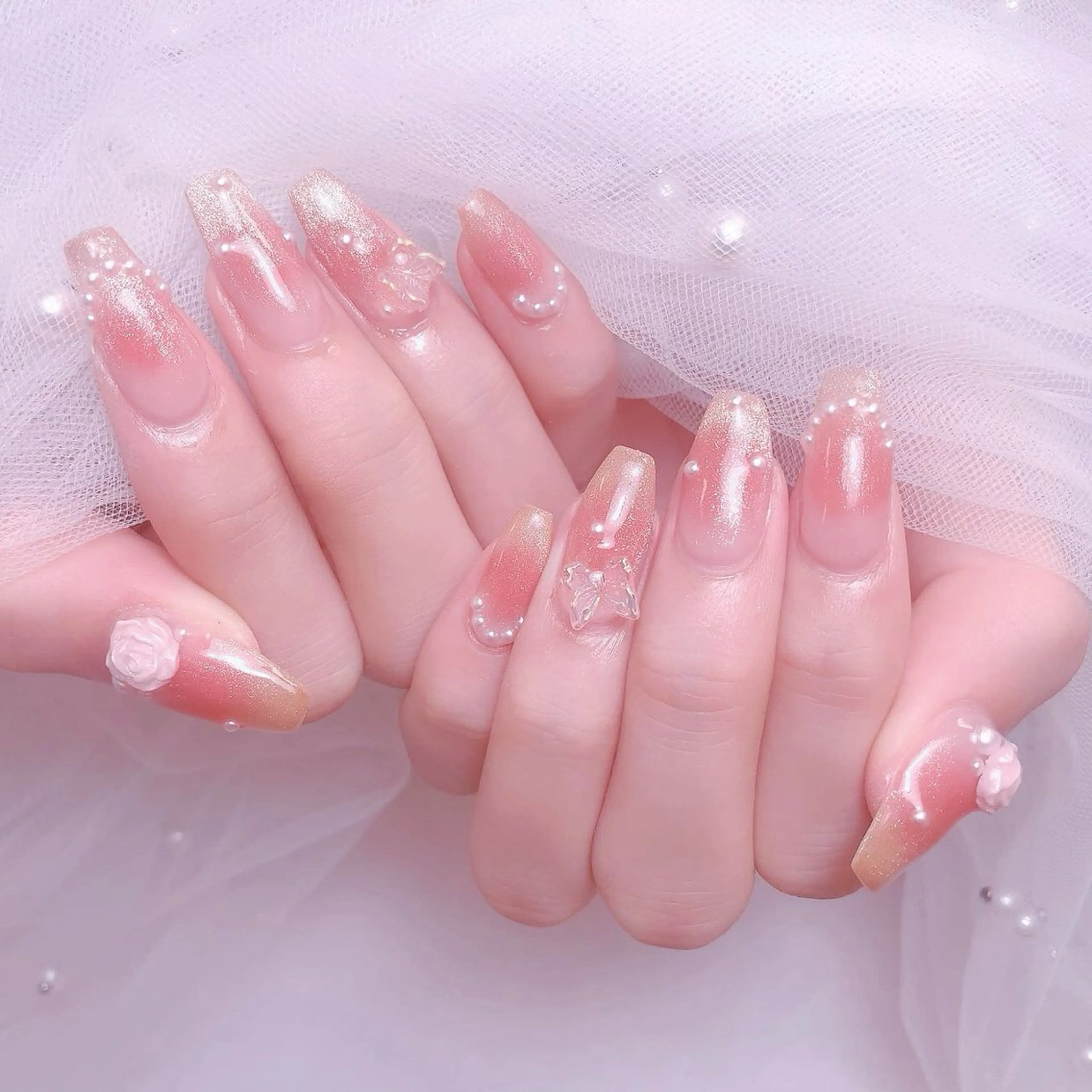 ネイル フレンチネイル ジェルネイル ハート 韓国ネイル マグネットネイル ハンドネイル ネイルサロン lotusのネイルデザイン