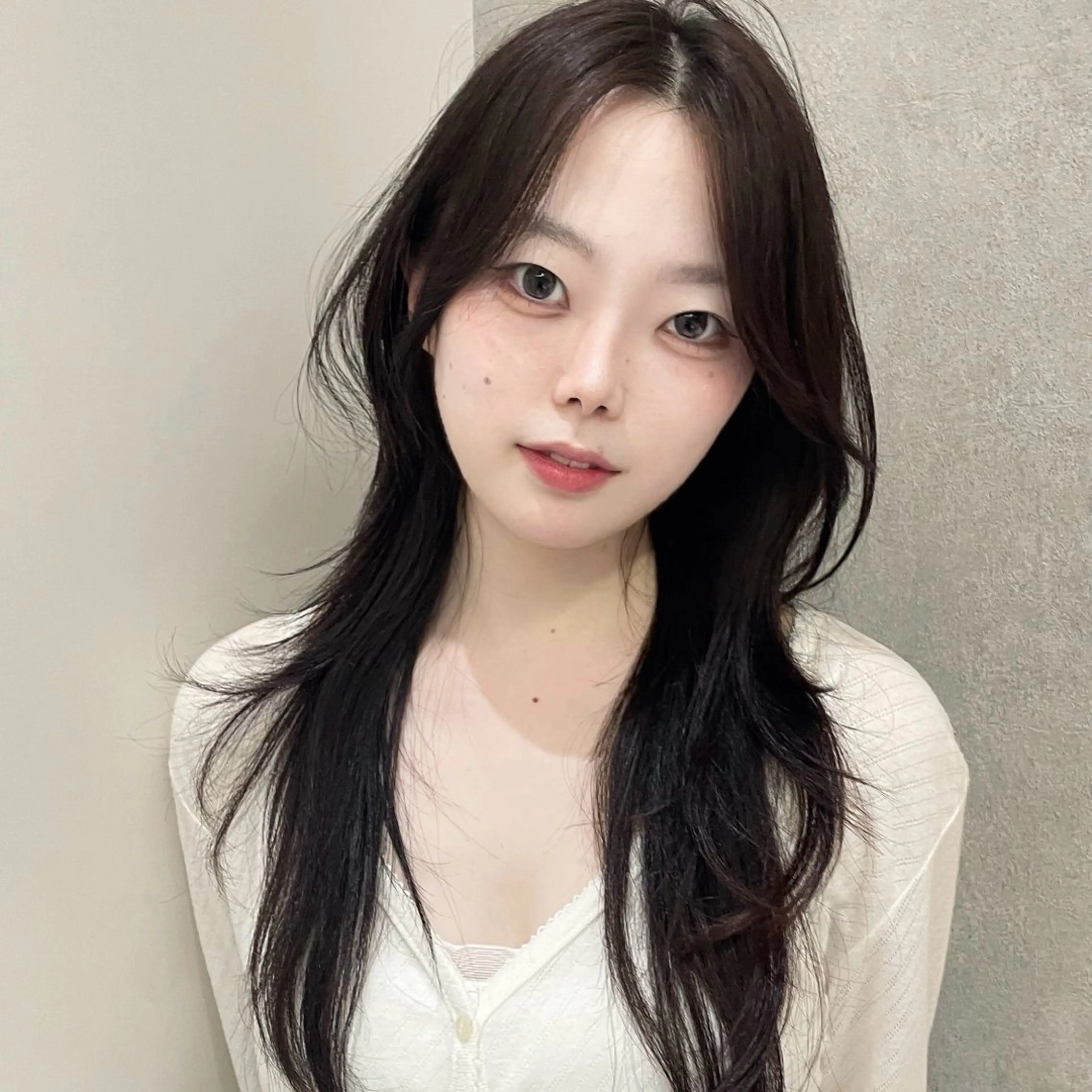 ロング カット ヘアカラー トリートメント ヘッドスパ ヘアセット ハッシュカット🖤✨ 顔周り/韓国ヘアのヘアスタイル