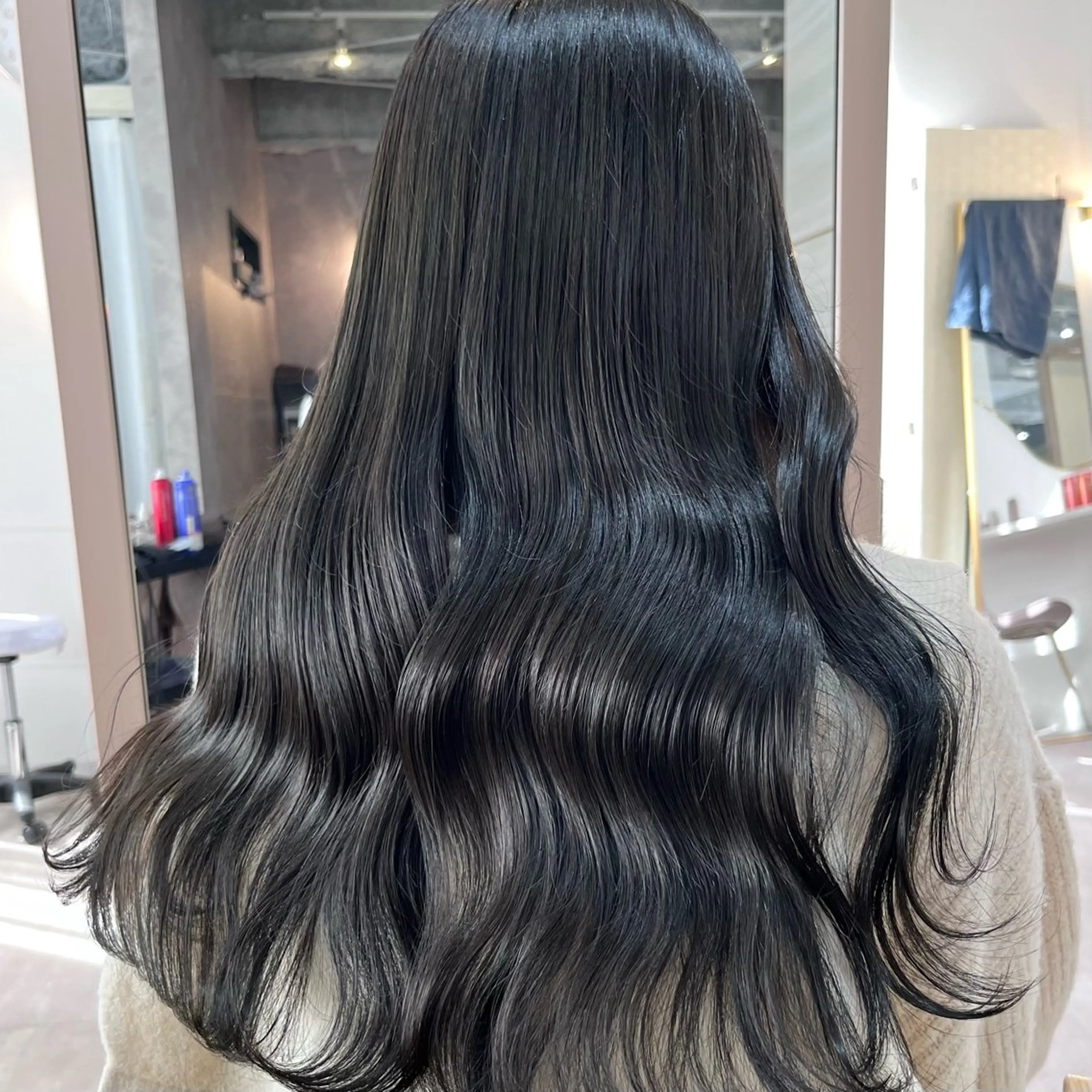 ロング カラー 💘Kurea💘 艶髪/韓国/暗髪のヘアスタイル