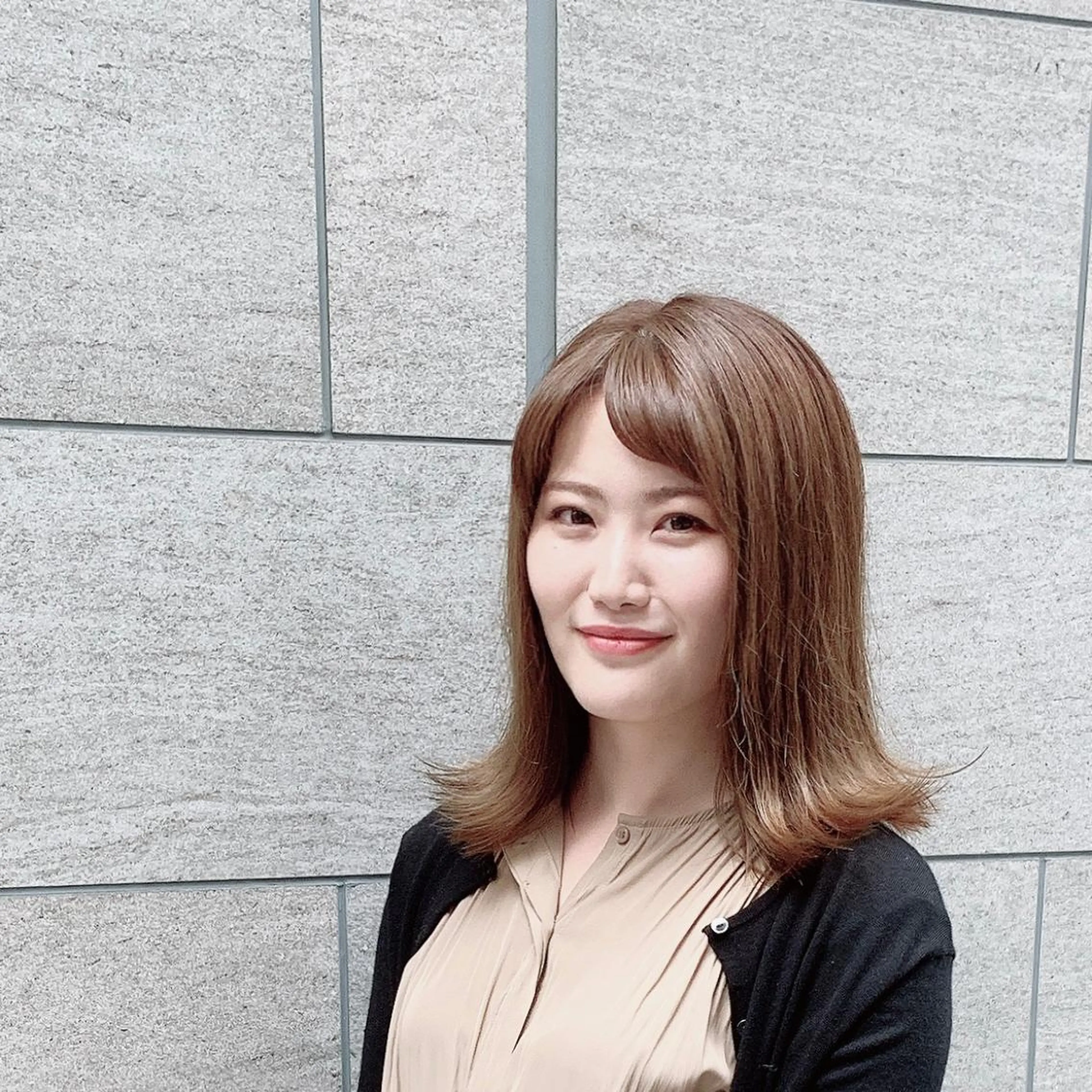 ミディアム カラー ちゆら -chiyura-のヘアスタイル