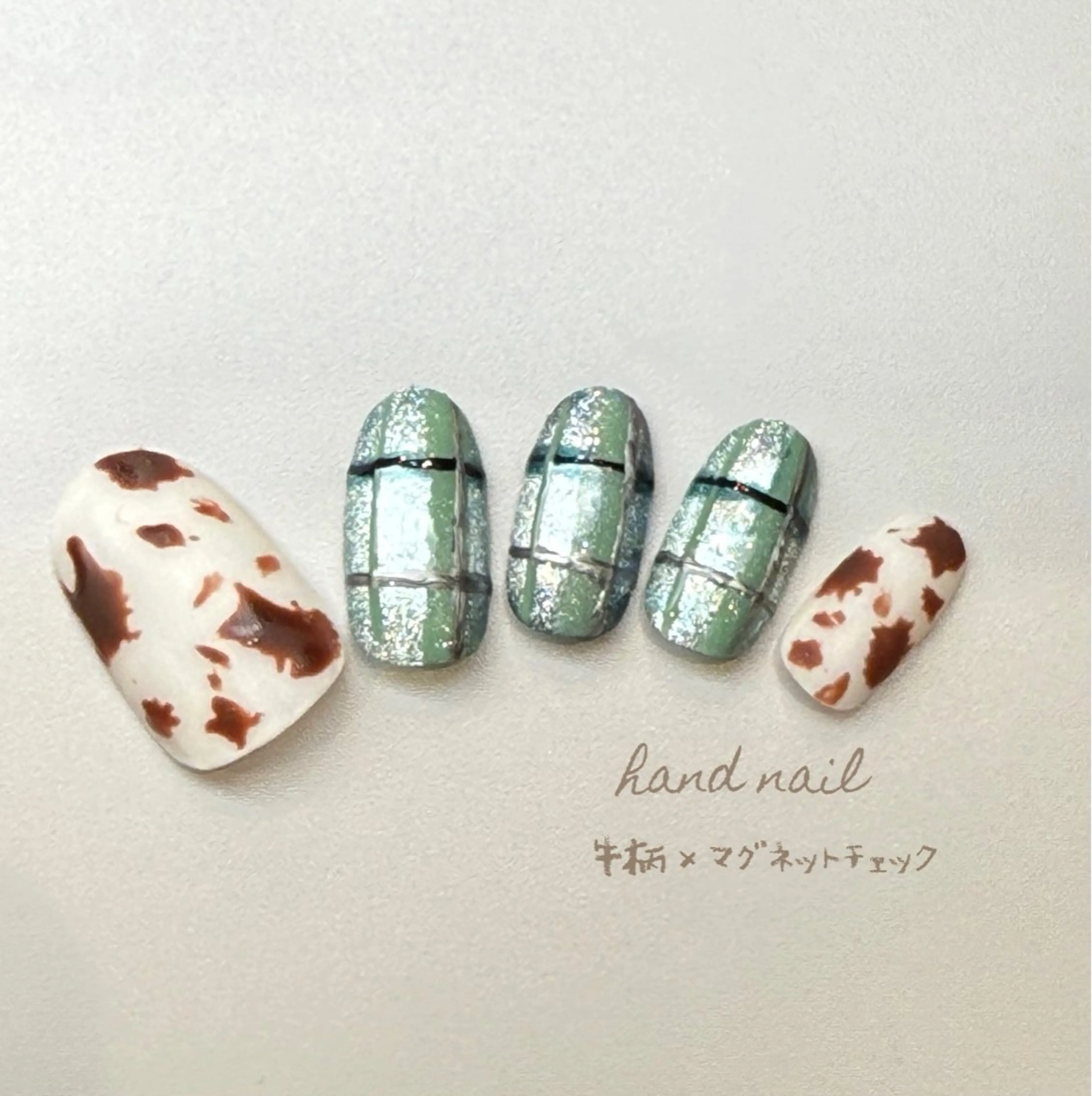 ネイル 🌙Reyel mipoのネイルデザイン